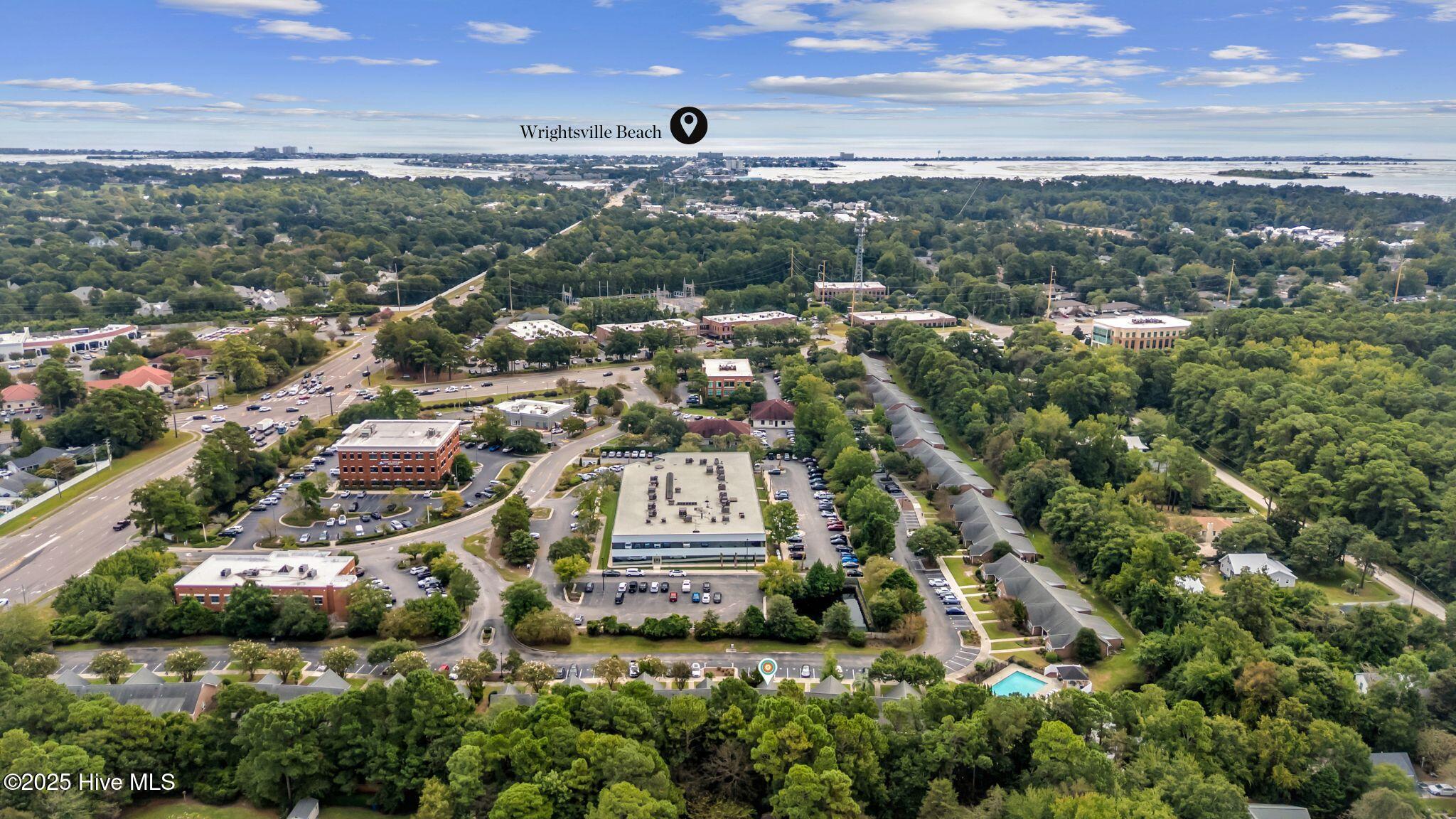1600 Sturdivant Drive 19, Wilmington, NC 28403 – photo 10: 1600 Sturdivant Drive - Arial Arrow phot