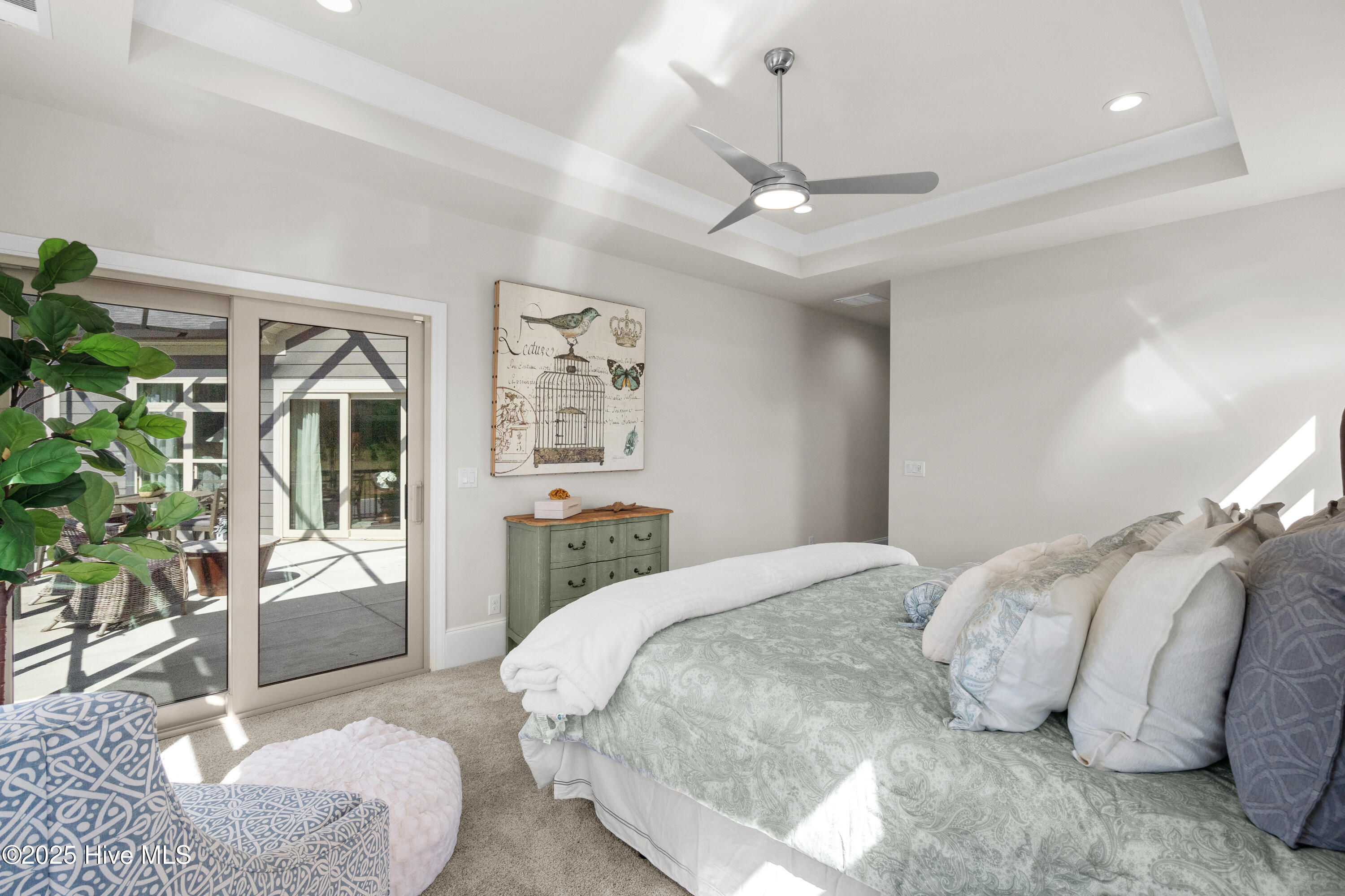 100496810 | Photo 29