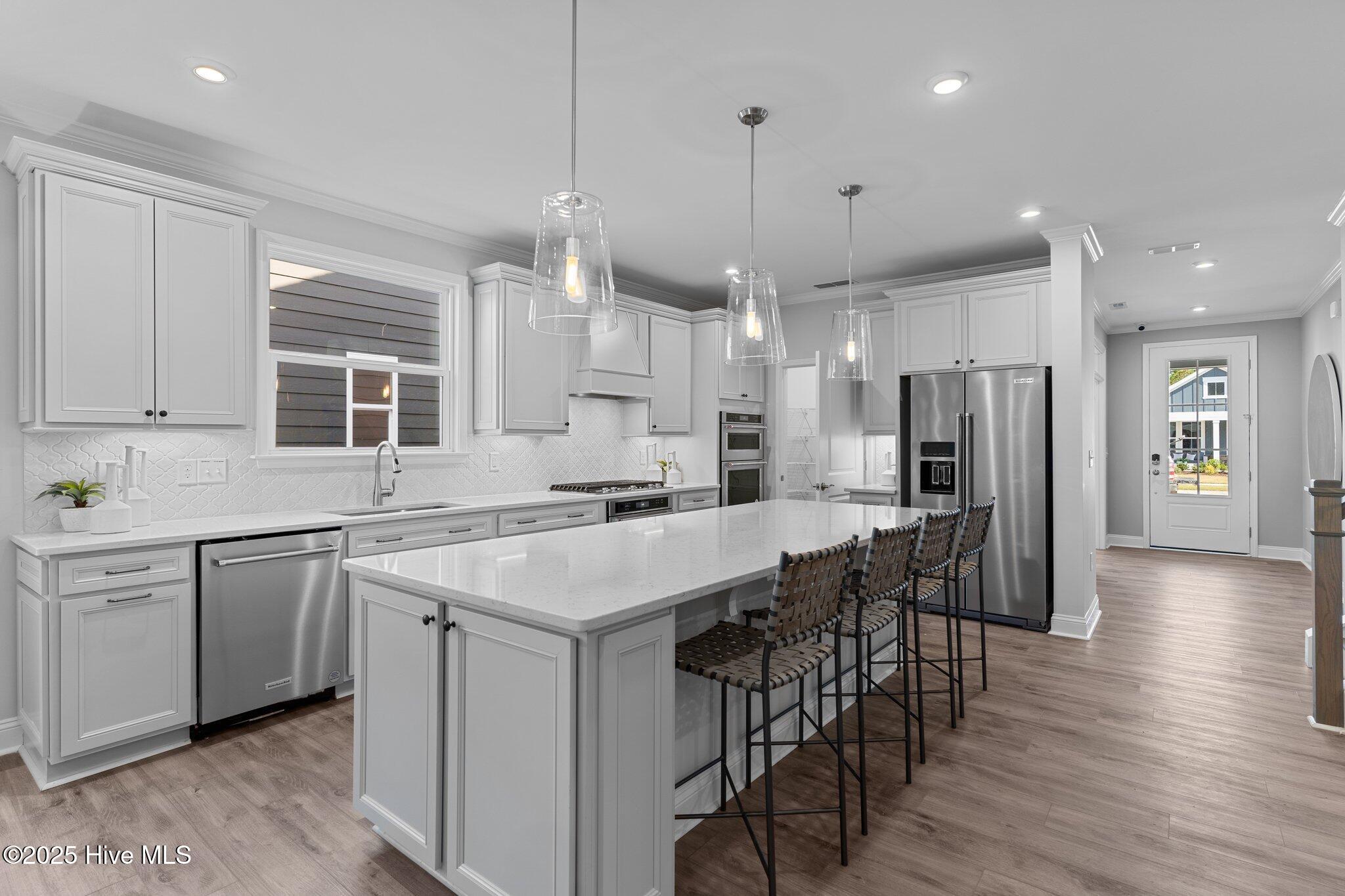 12-web-or-mls-BTS07571