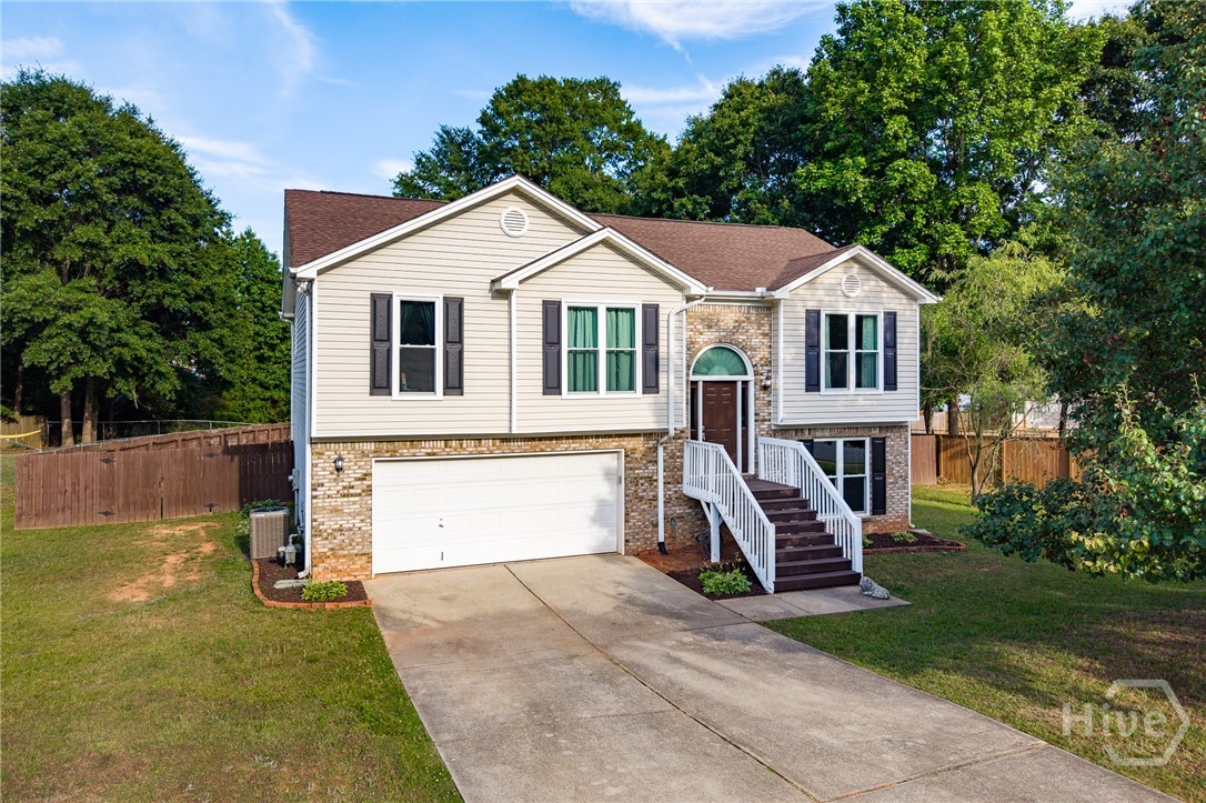 Property at 112 Pinkston Court