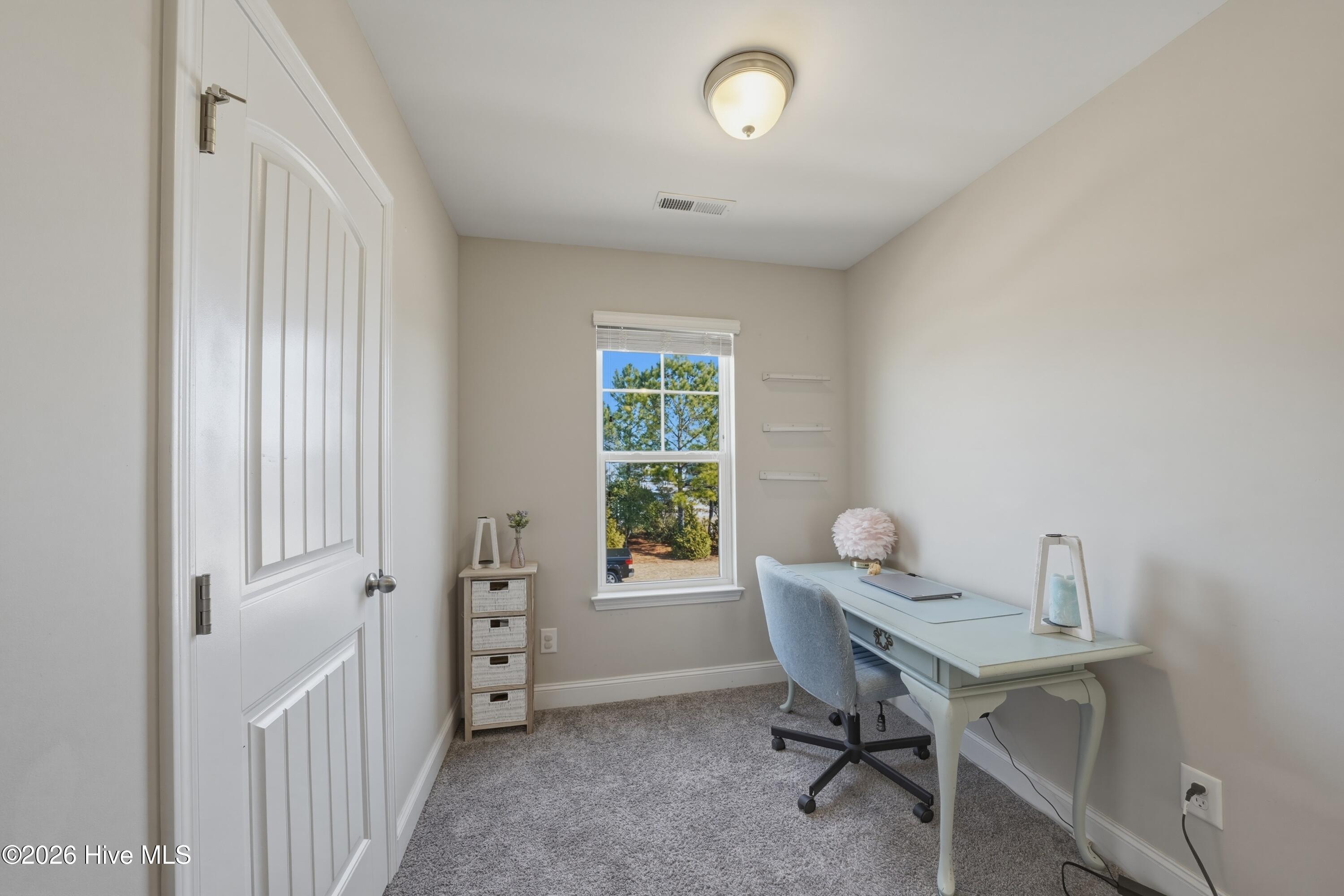 100557354 | Photo 50