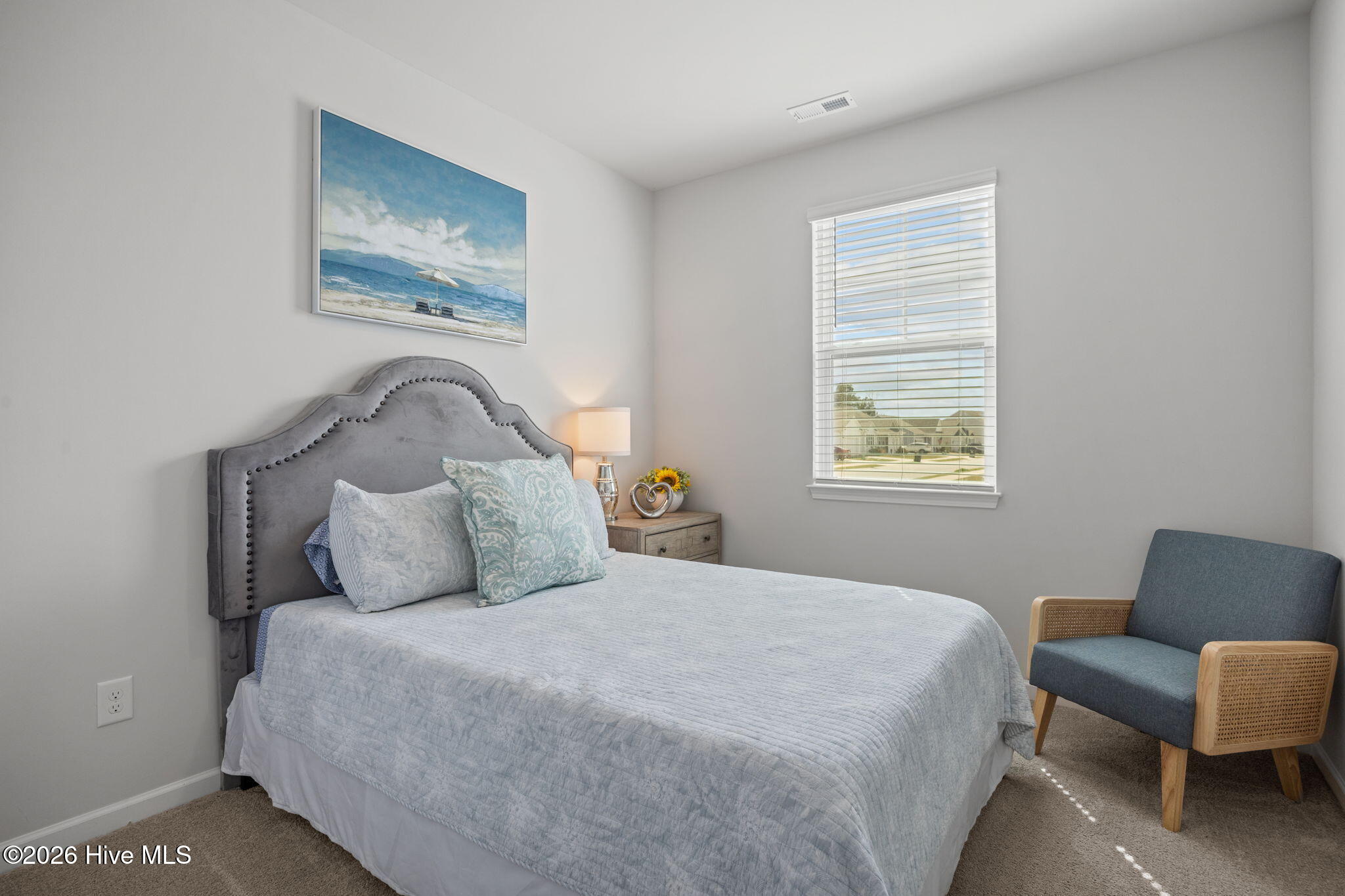 100558502 | Photo 16