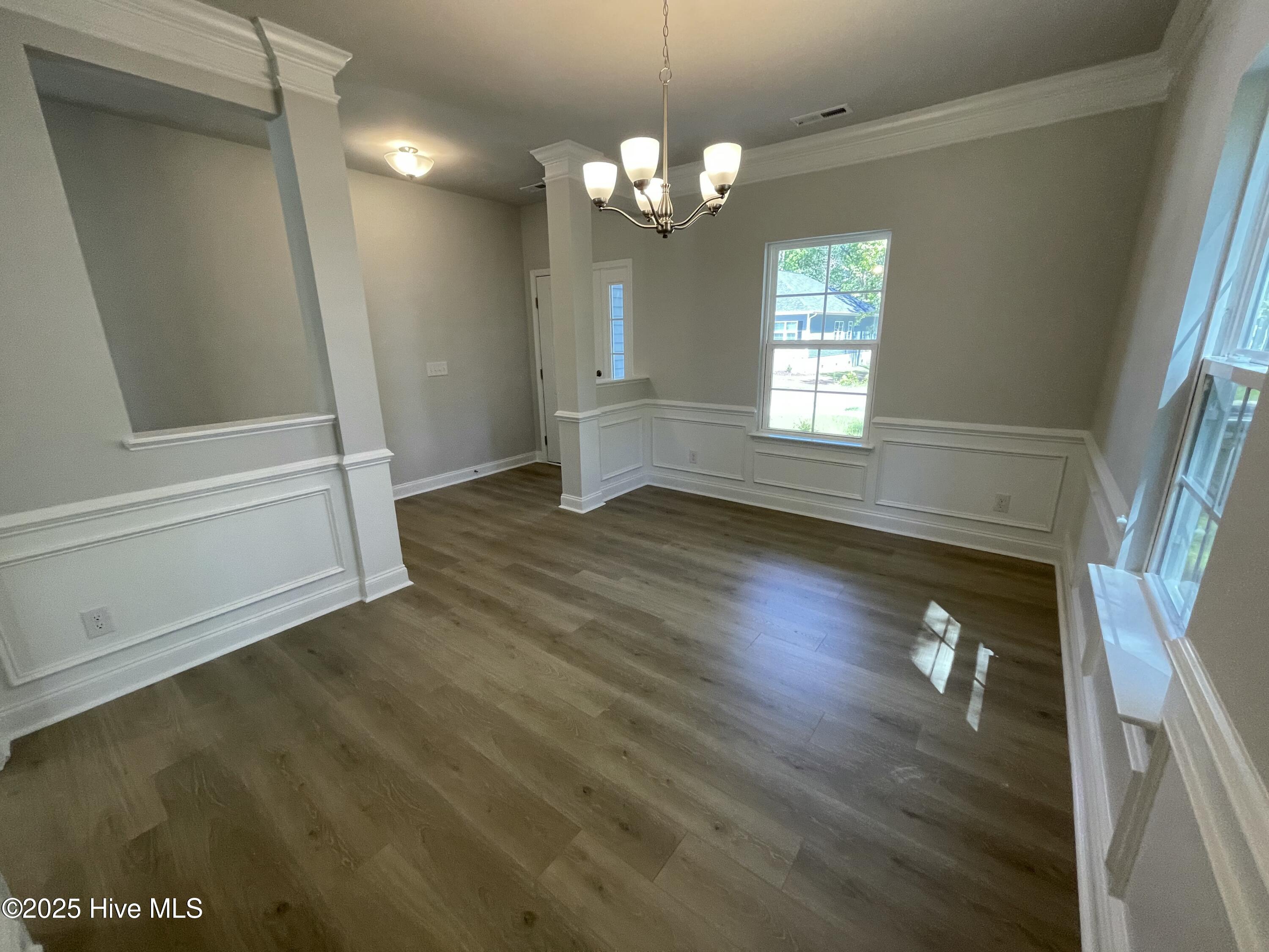 100425636 | Photo 17