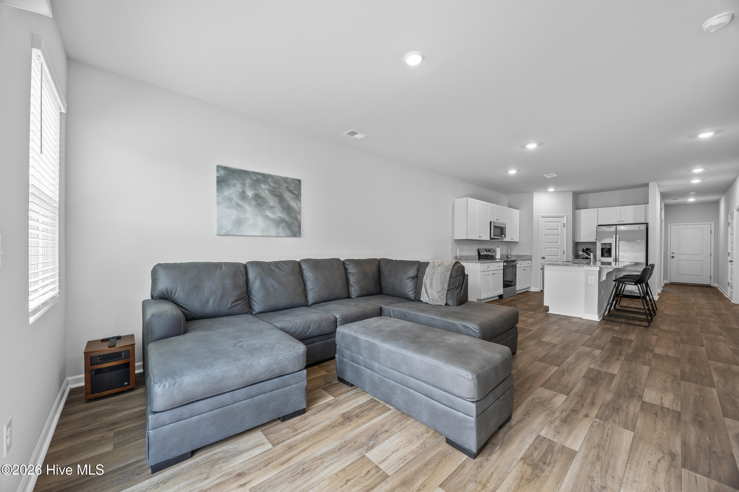 100554337 | Photo 22