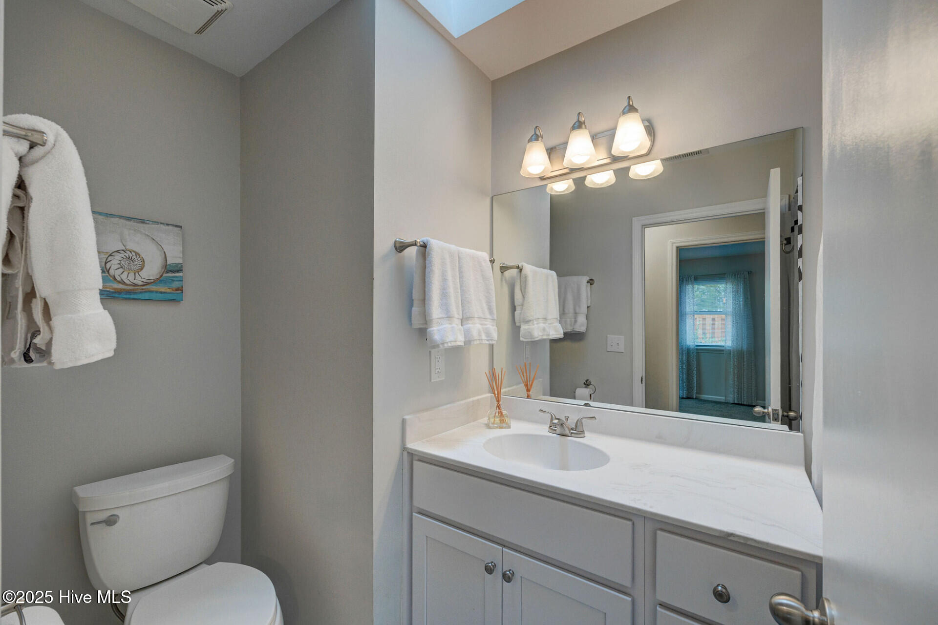 100533914 | Photo 21