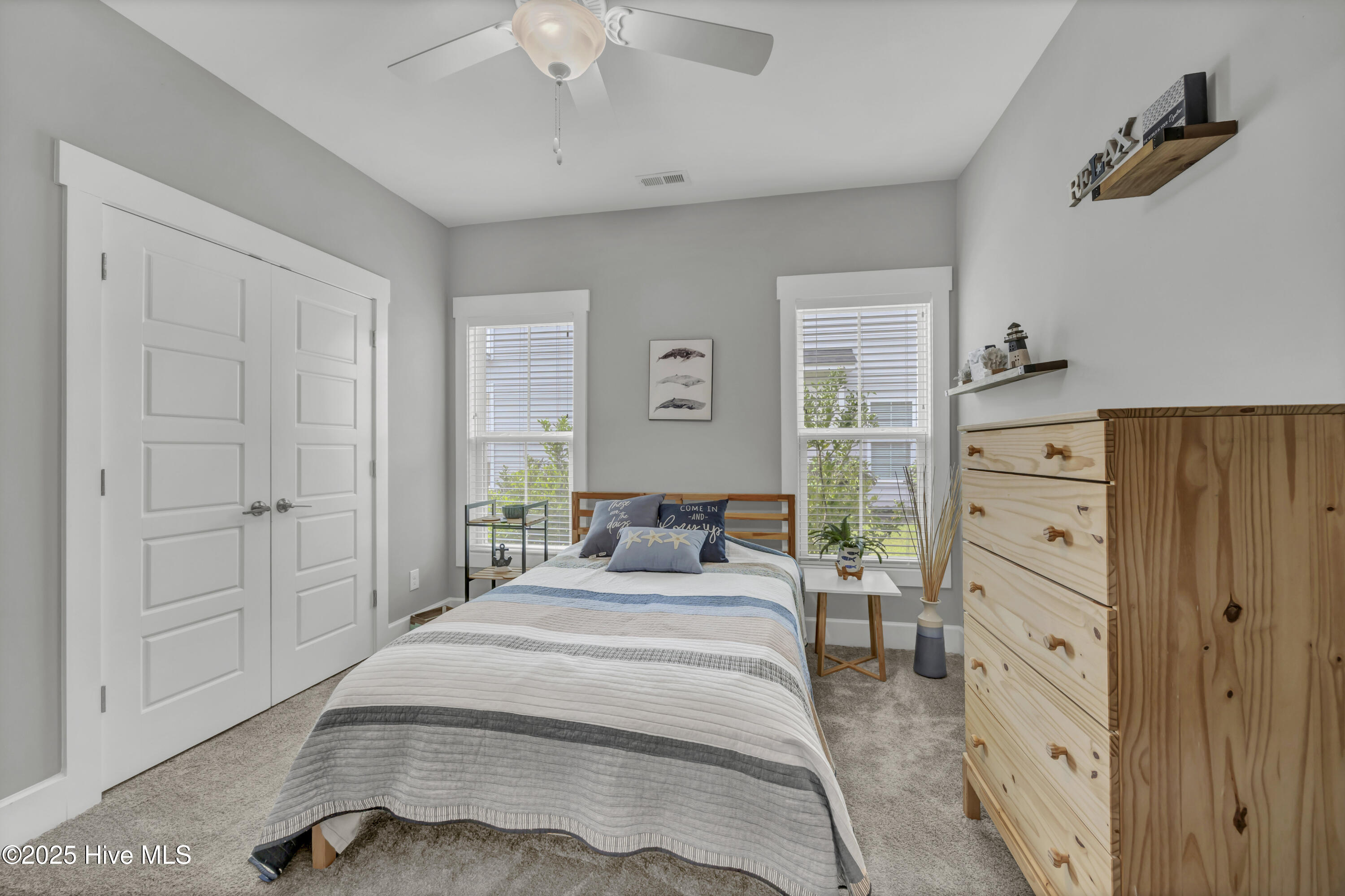 100535500 | Photo 11