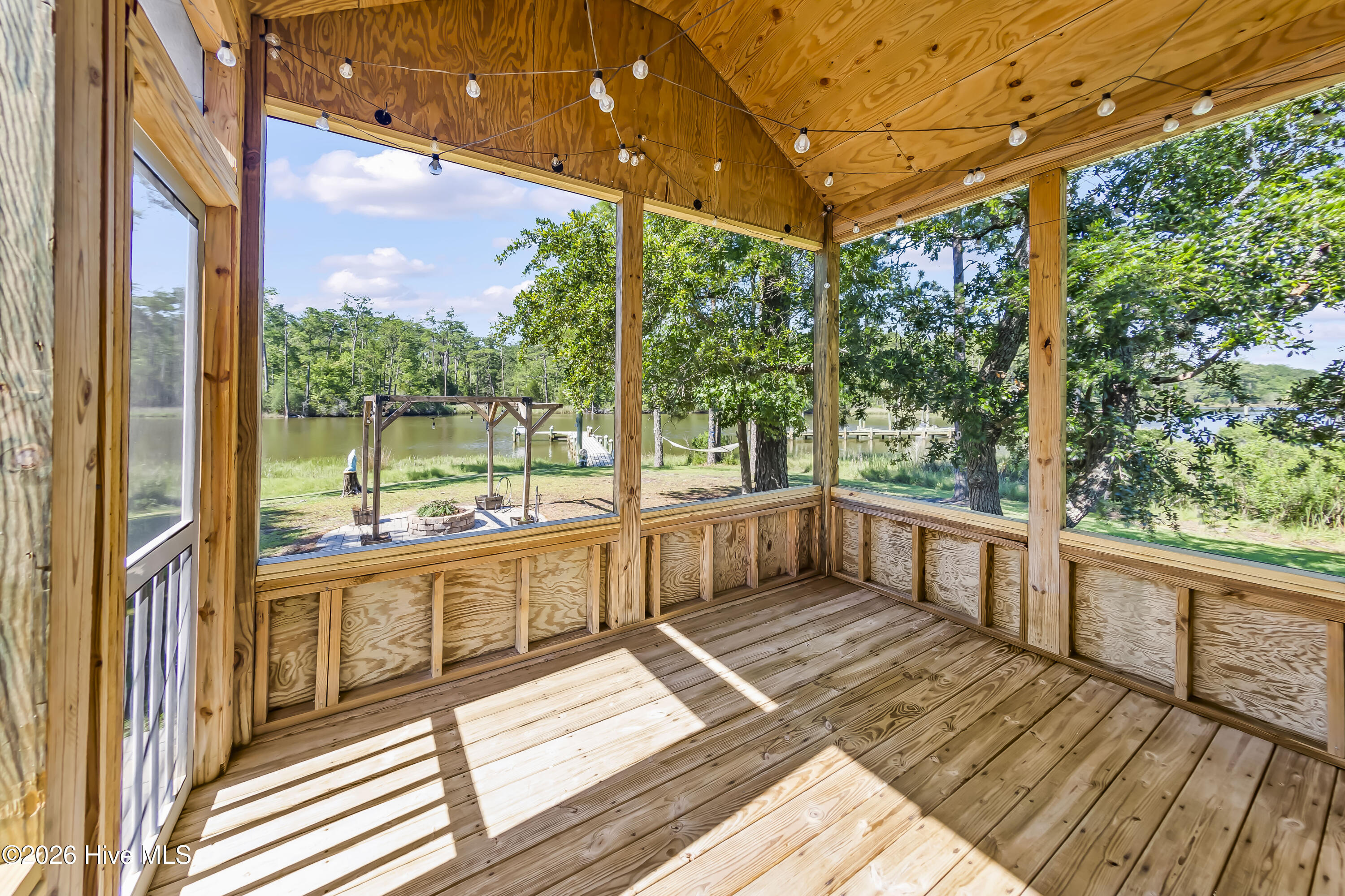 201 Trawler Lane,Merritt