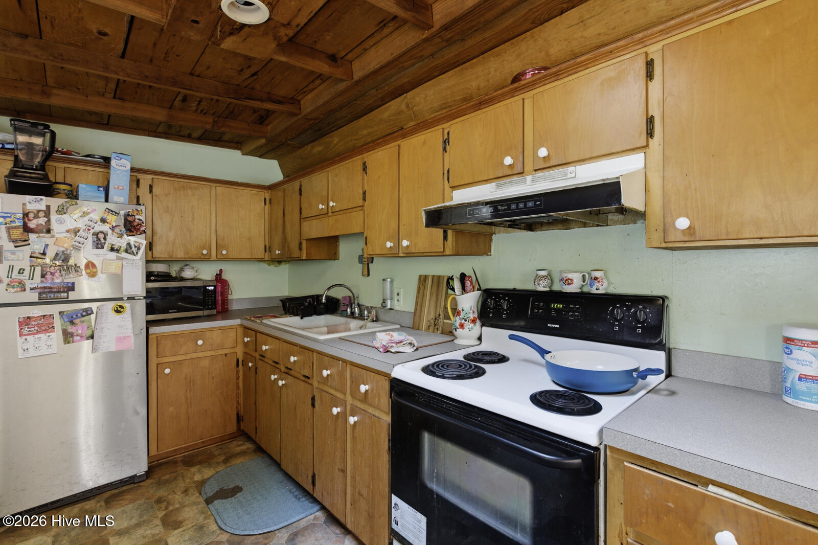 308 W Stanford Street, Beulaville, NC 28518 – photo 17: stanford-16