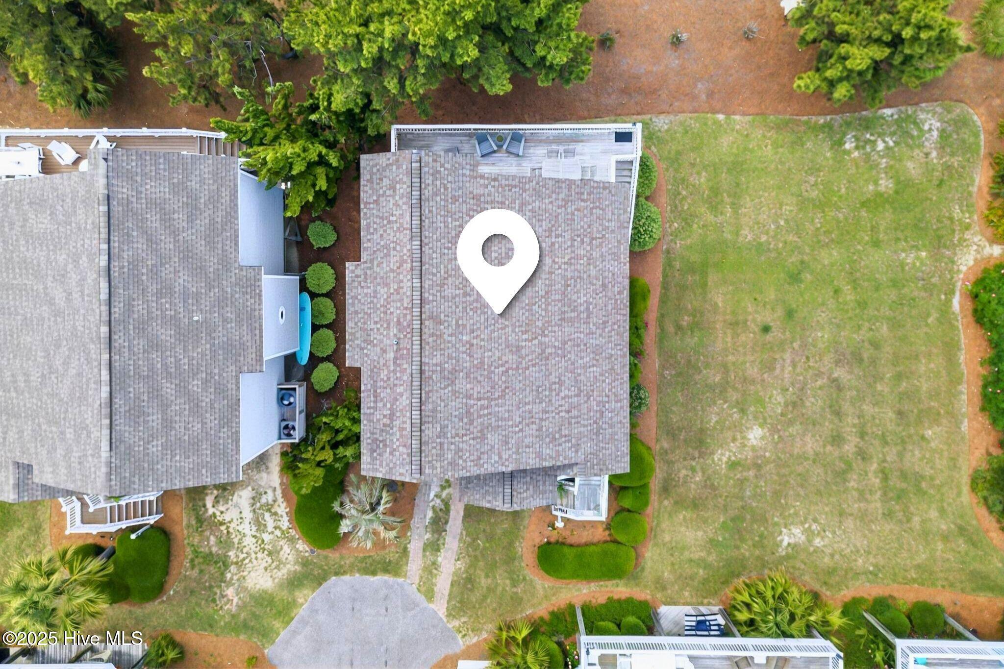 100508877 | Photo 48