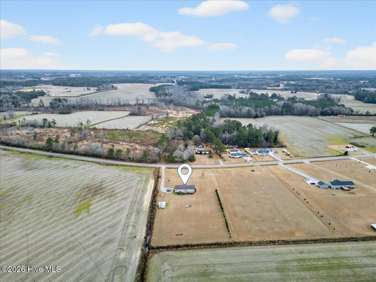 100551203 | Photo 52