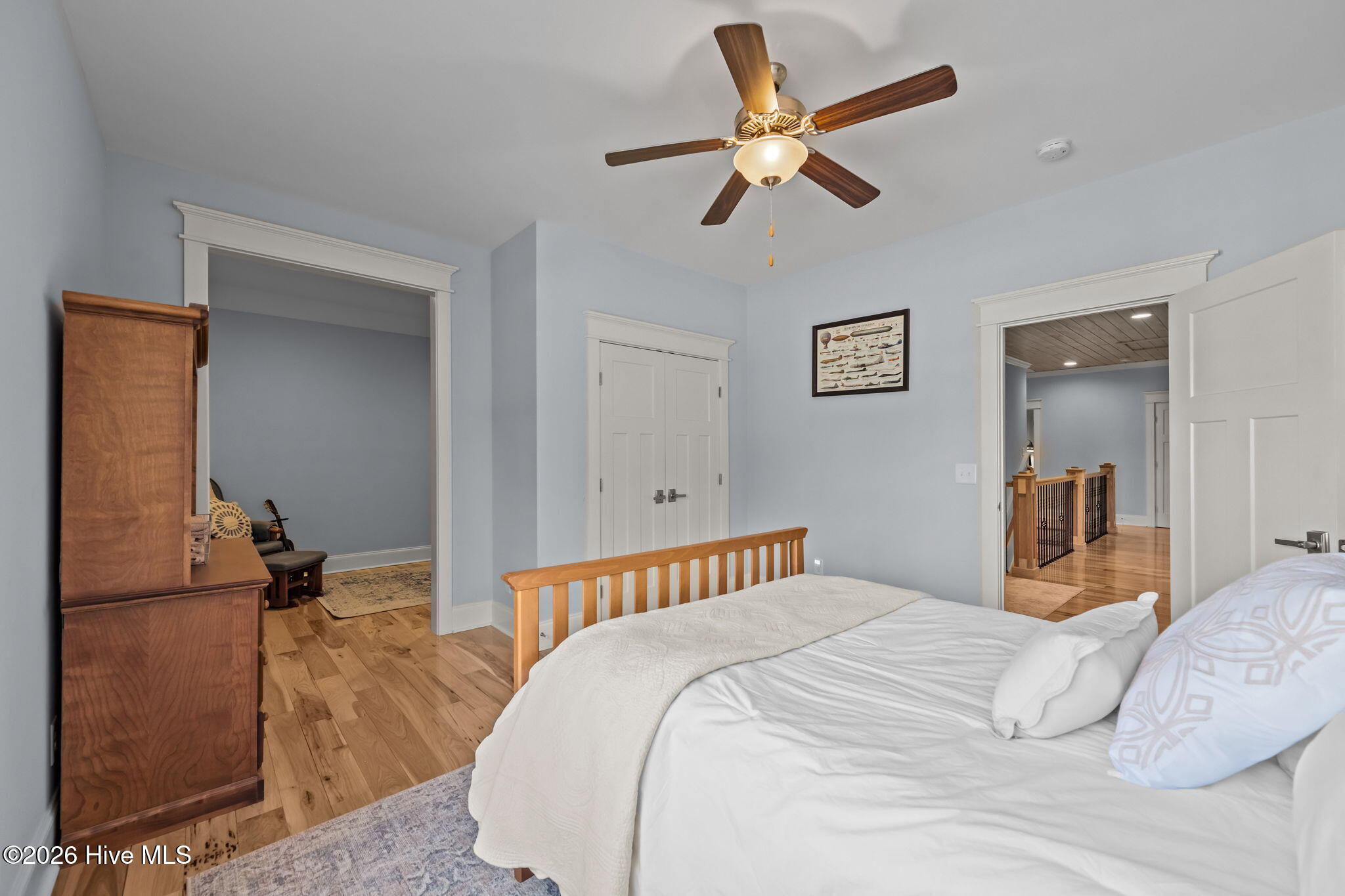 100554318 | Photo 49