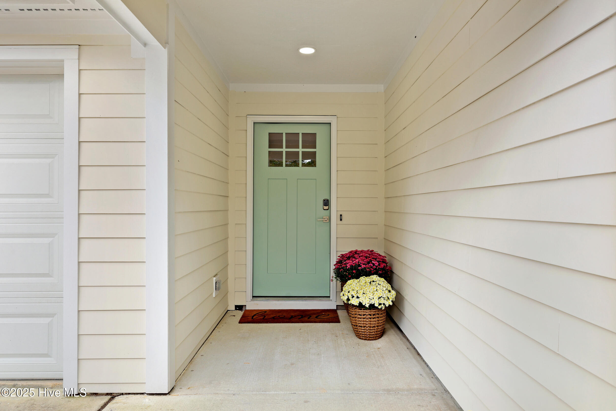 100540559 | Photo 28