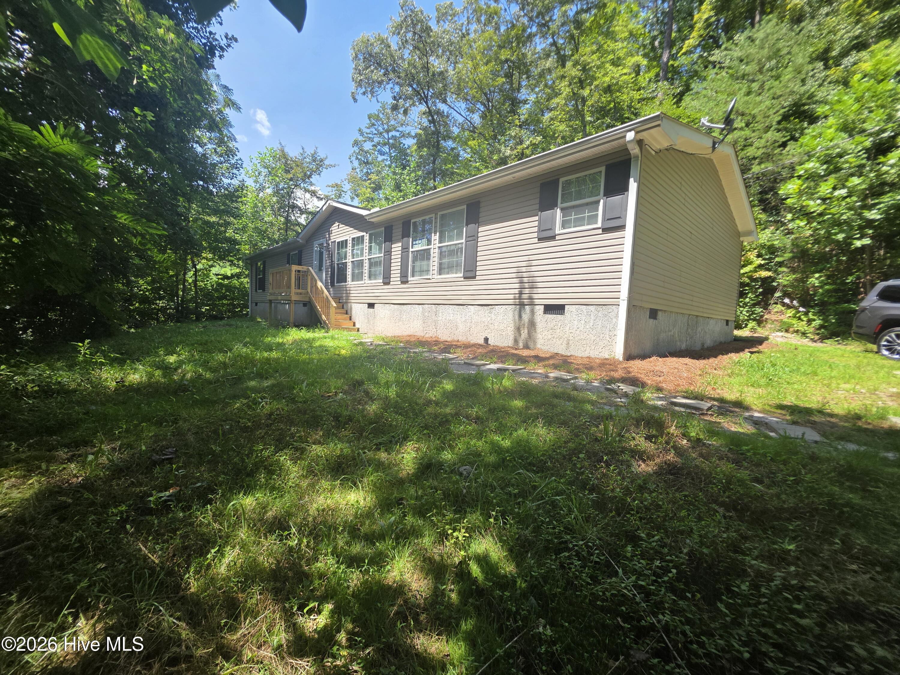 1985 Andrews Road
