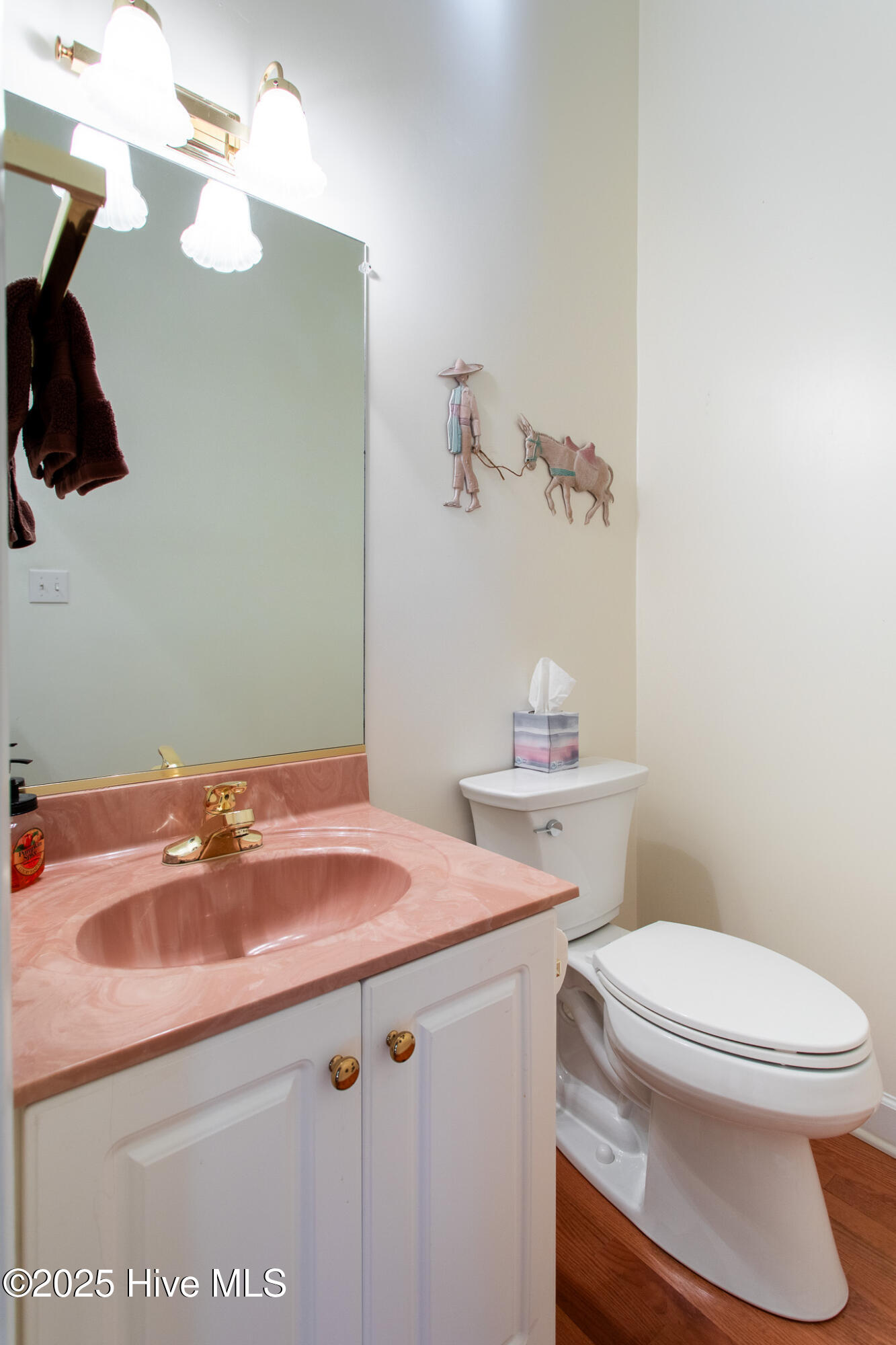 Half bath/Powder Room