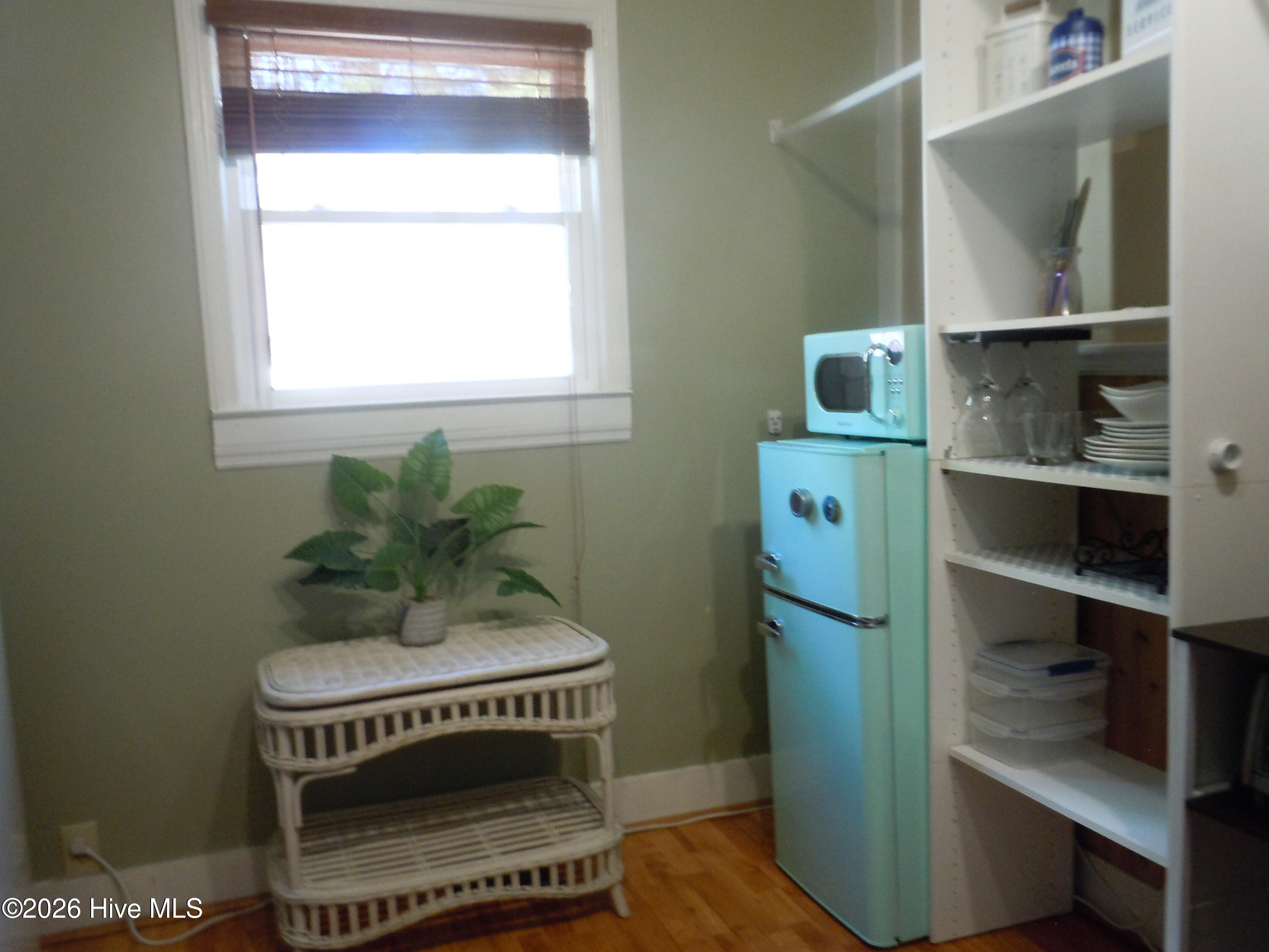 100565129 | Photo 31