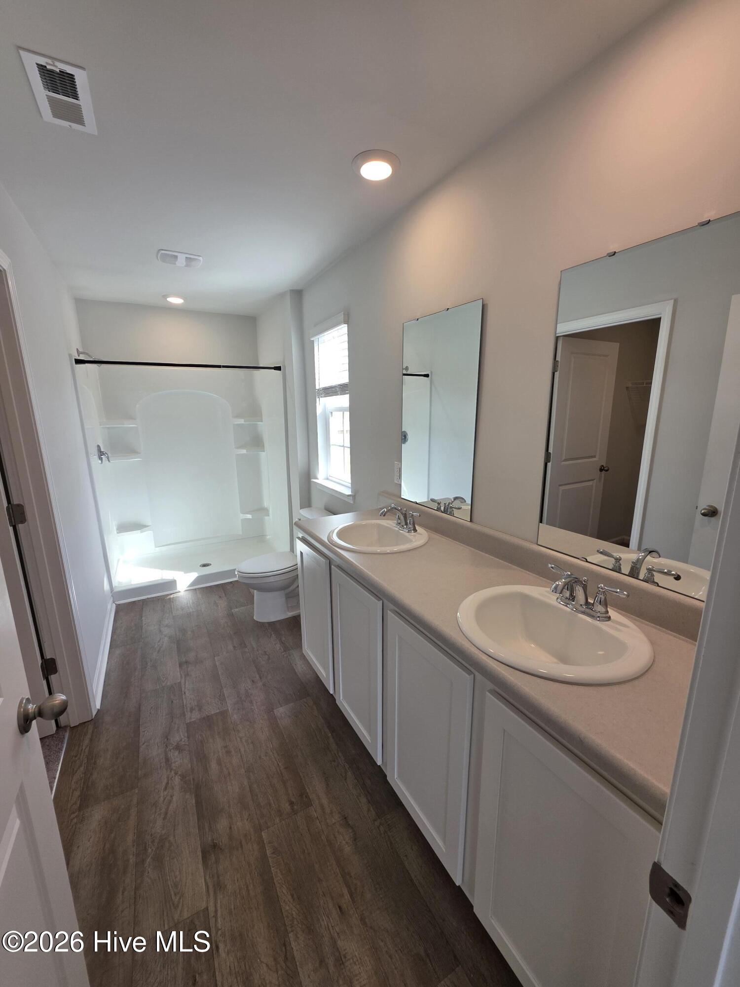 100552065 | Photo 20