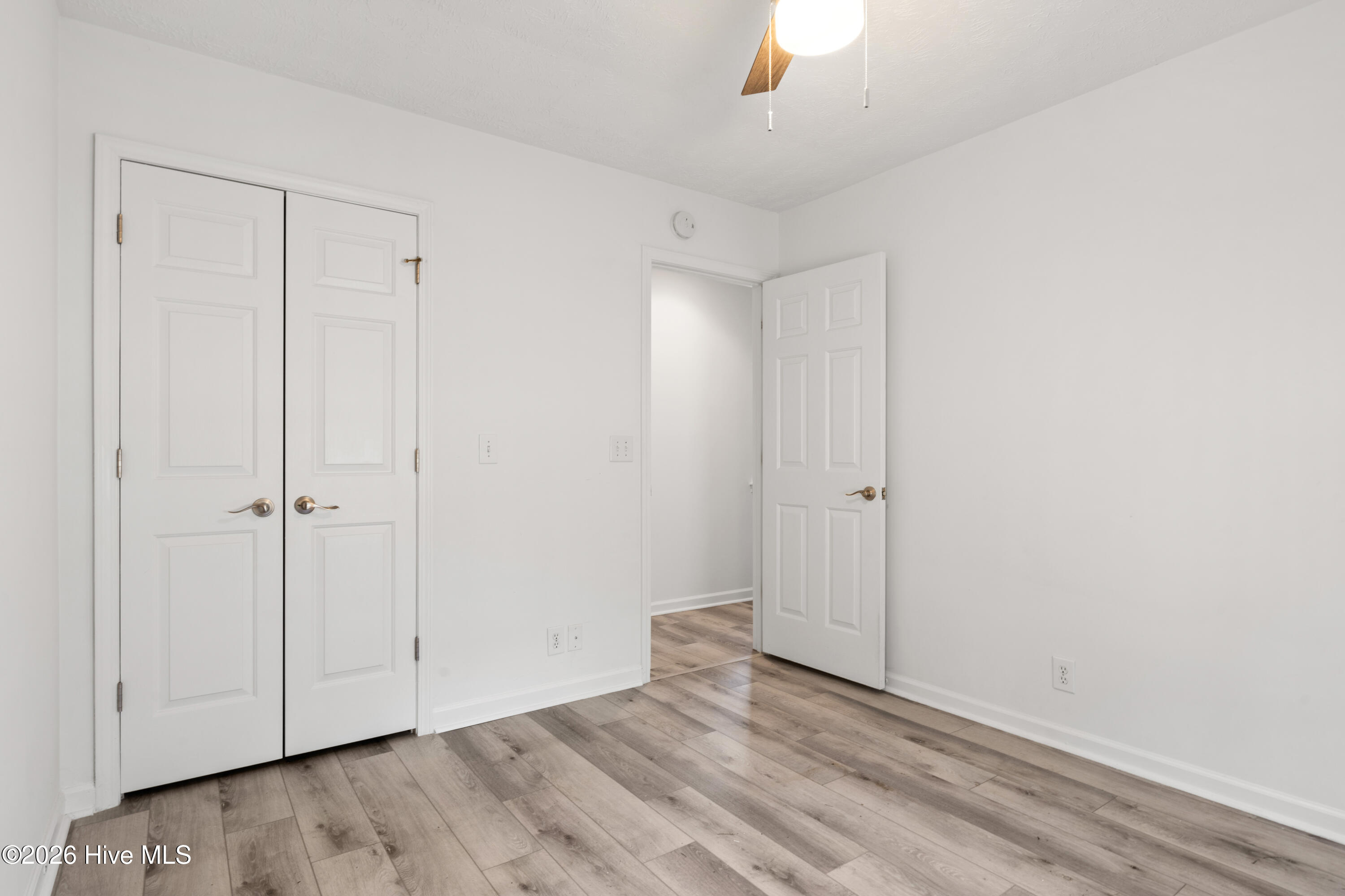 100562430 | Photo 31