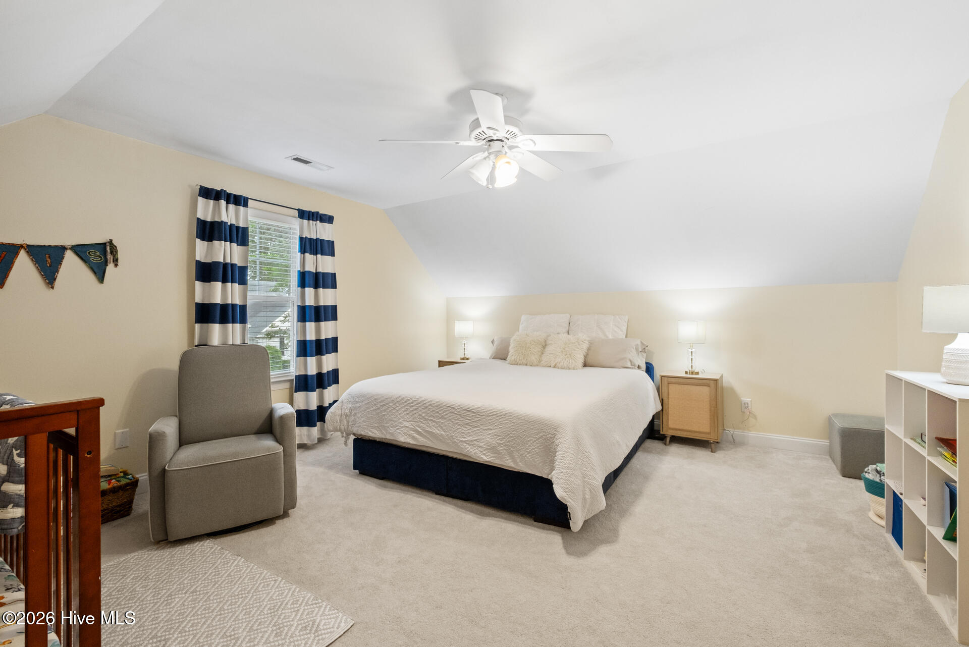 100554088 | Photo 39