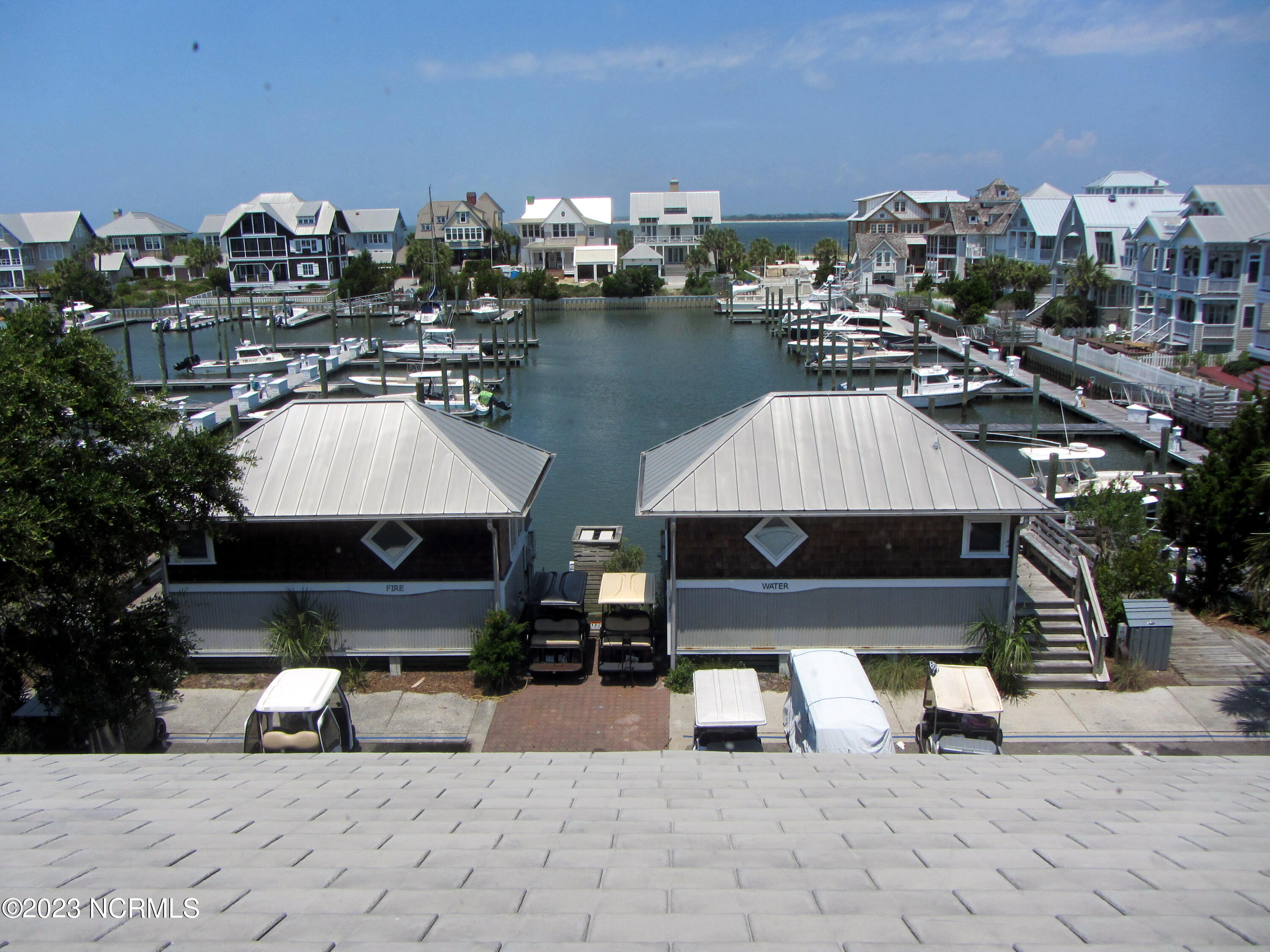 100473455 | Photo 14