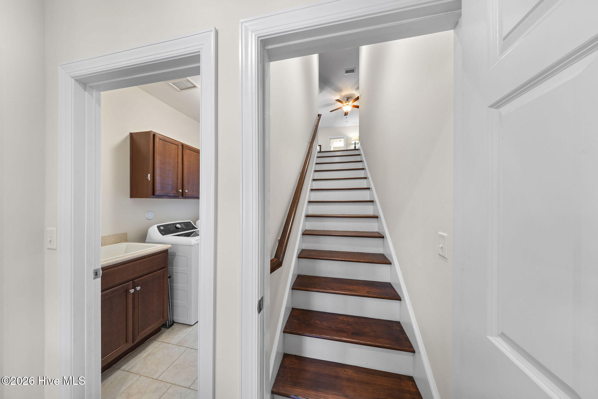 100564801 | Photo 30