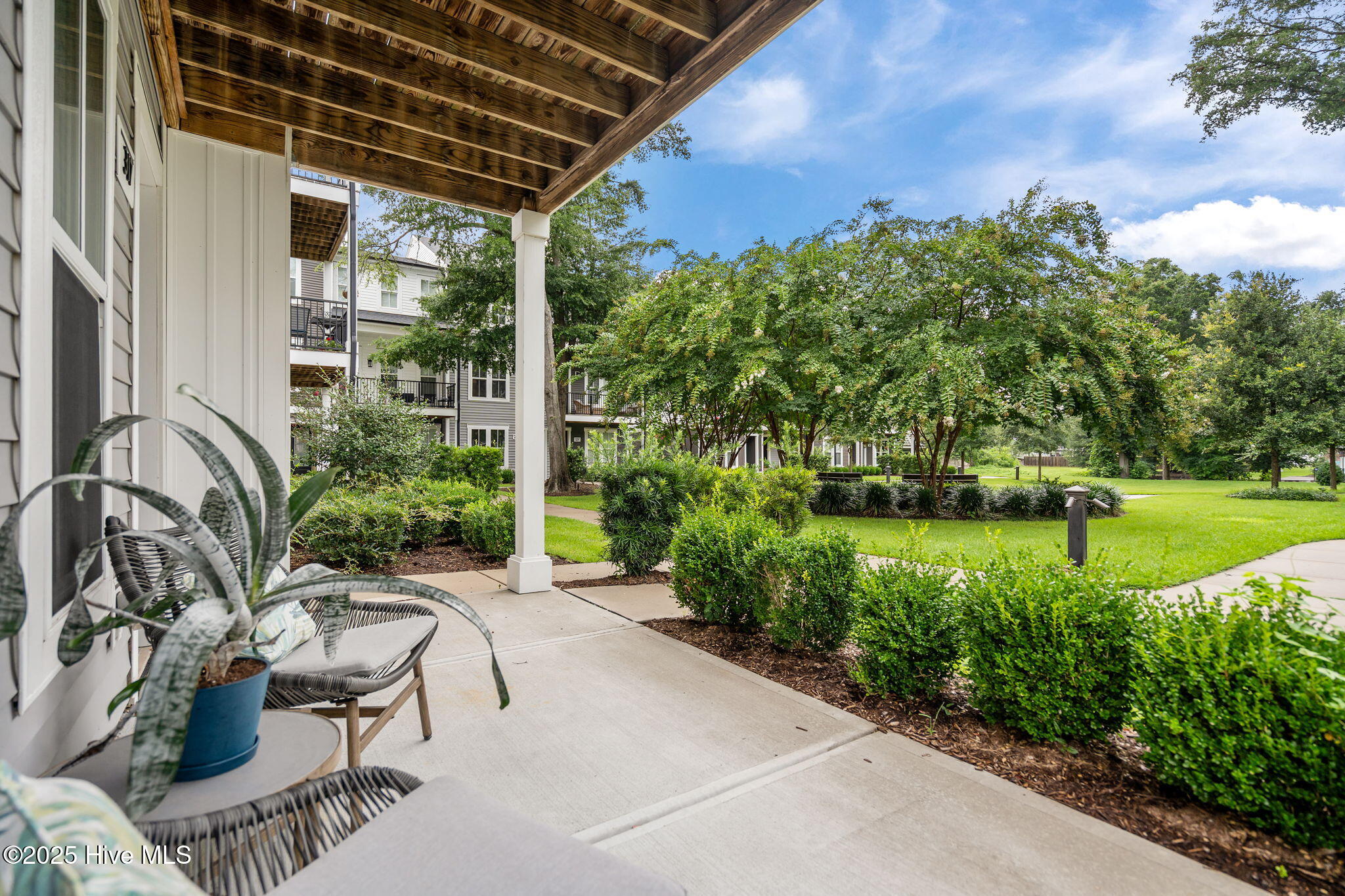 317 Hendrix Lane, Wilmington, NC 28401 – photo 7: 21-web-or-mls-DSC08517