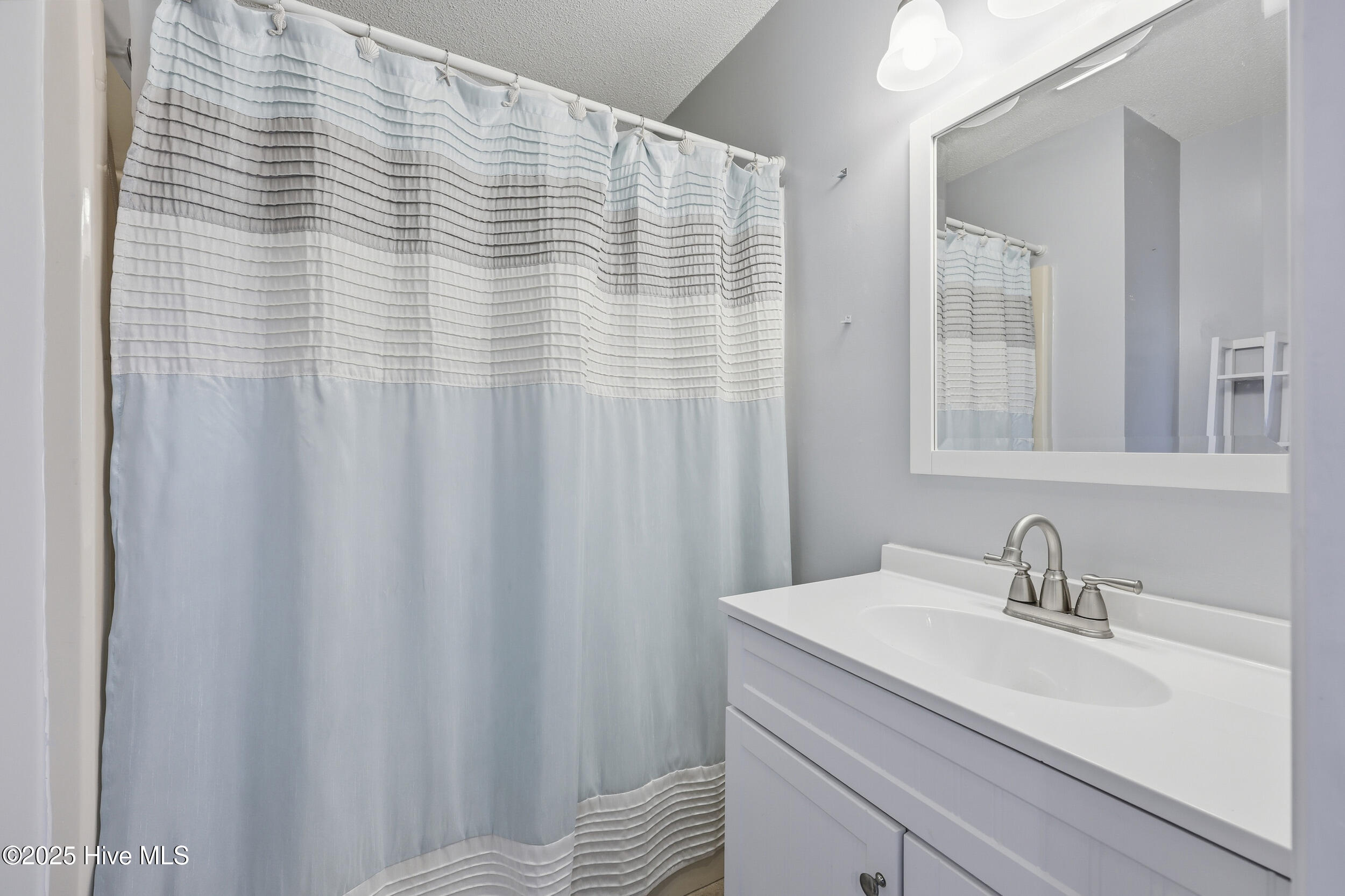 123 Georgetown Road UNIT 19, Duck, NC, 27949