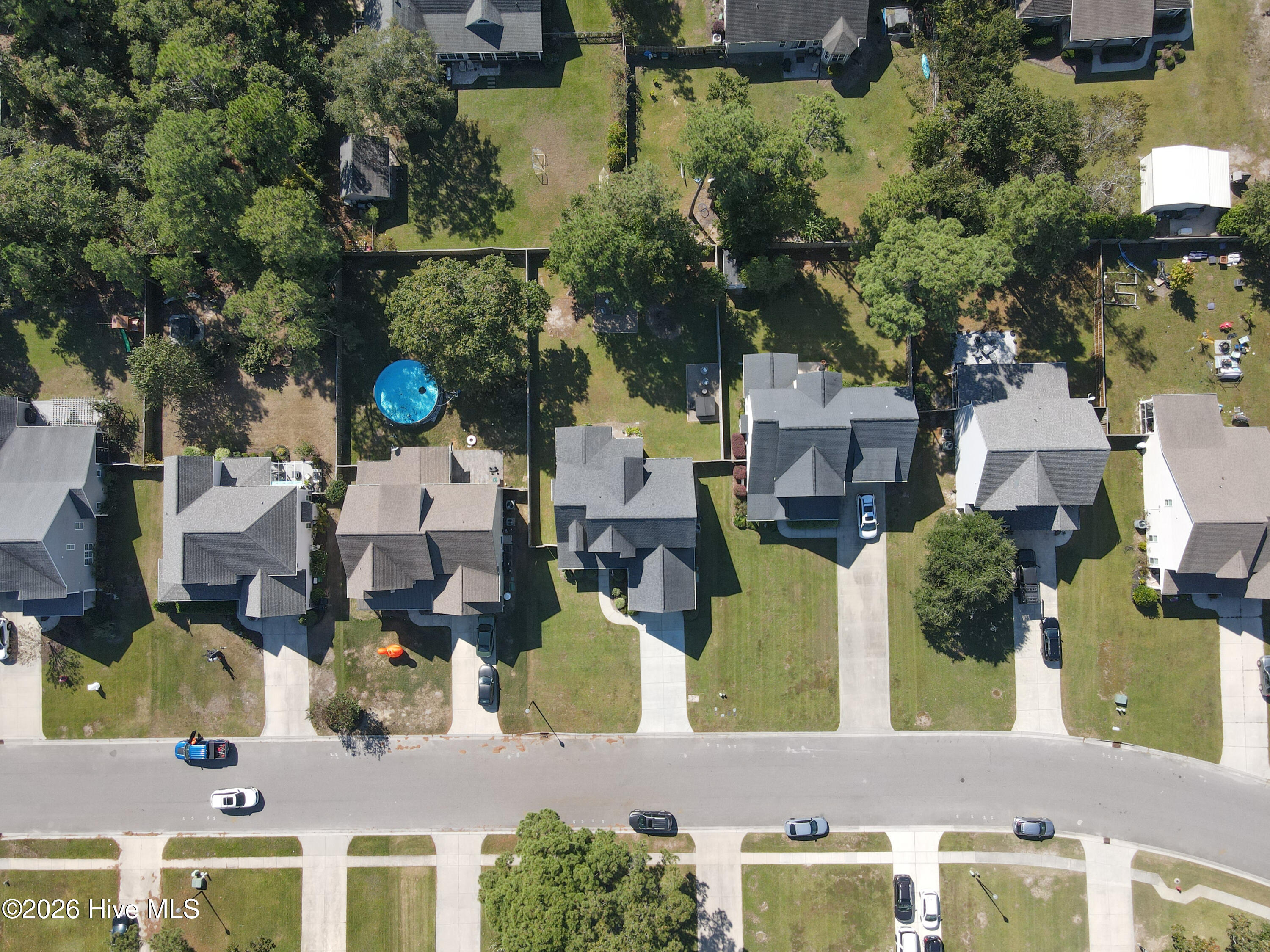 100569259 | Photo 69