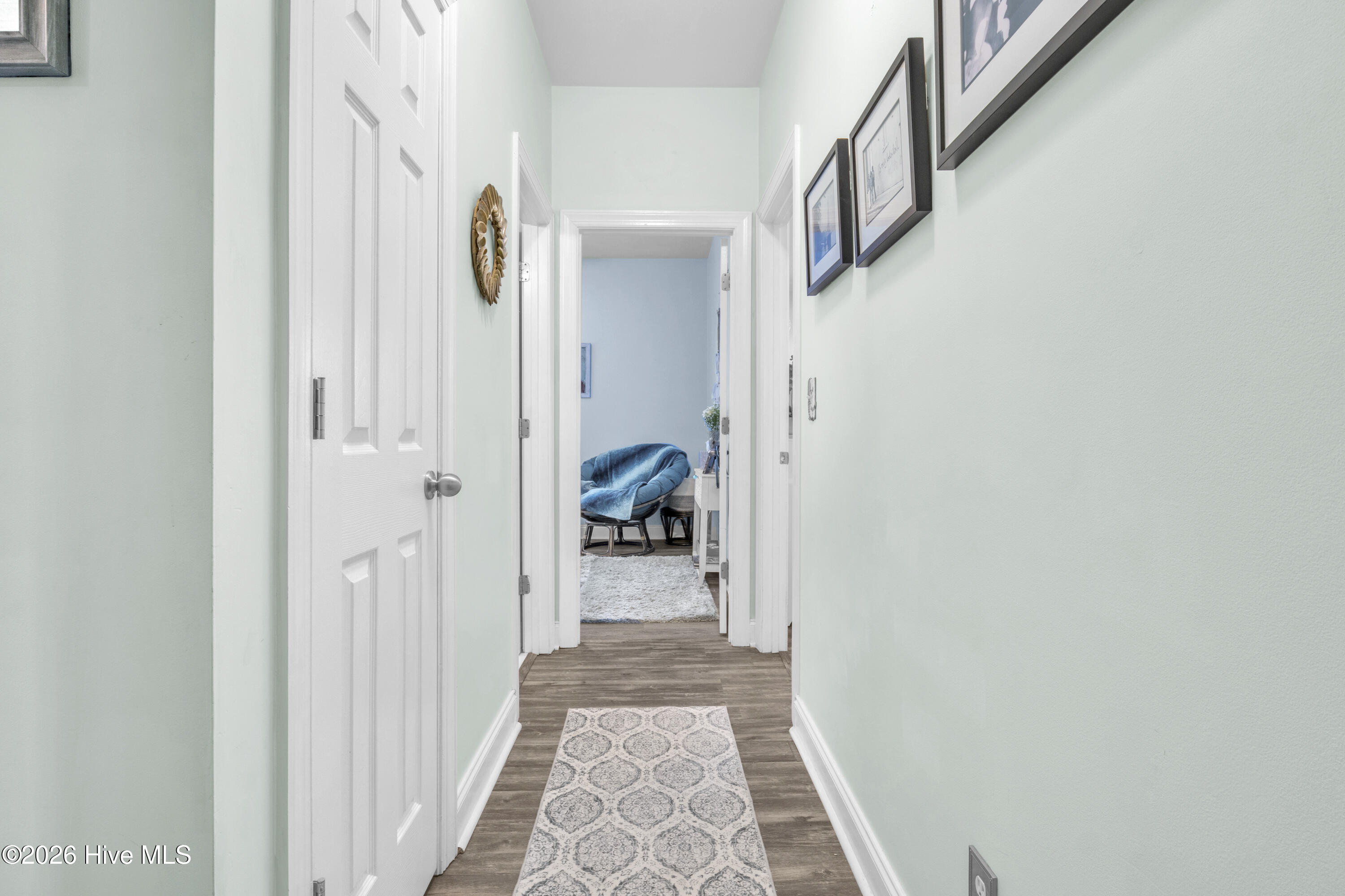 100562137 | Photo 19