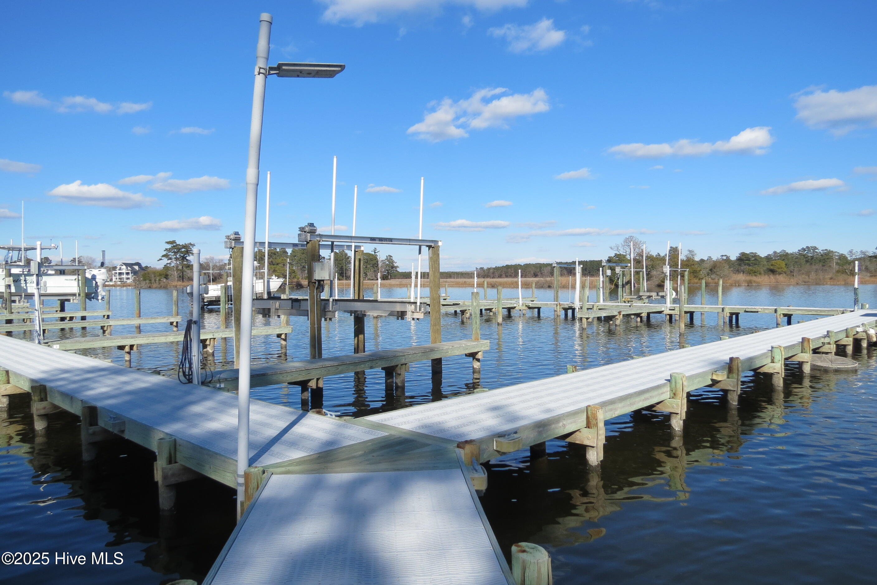 109 Winding Creek Drive, Oriental, NC, 28571