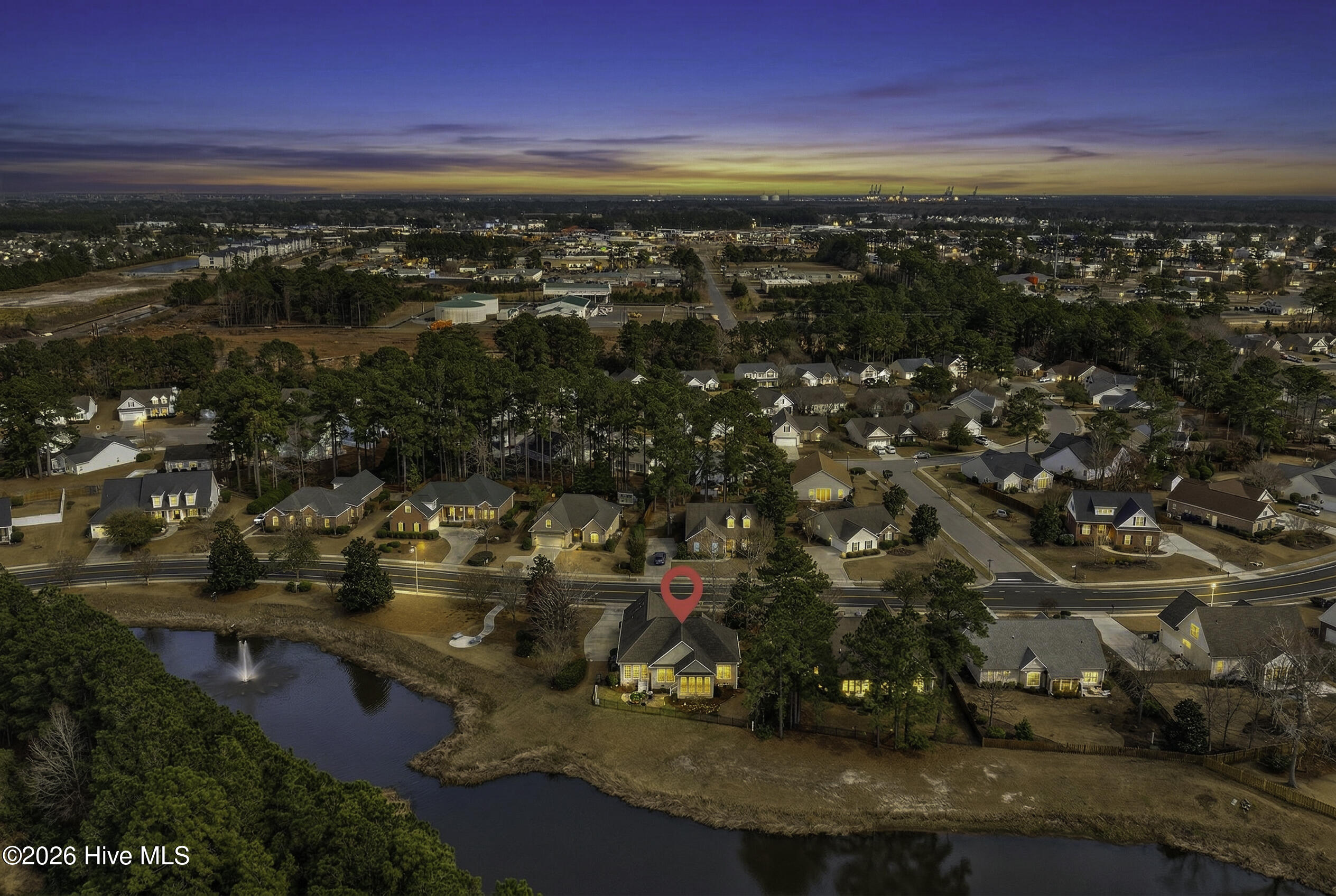 100558563 | Photo 57