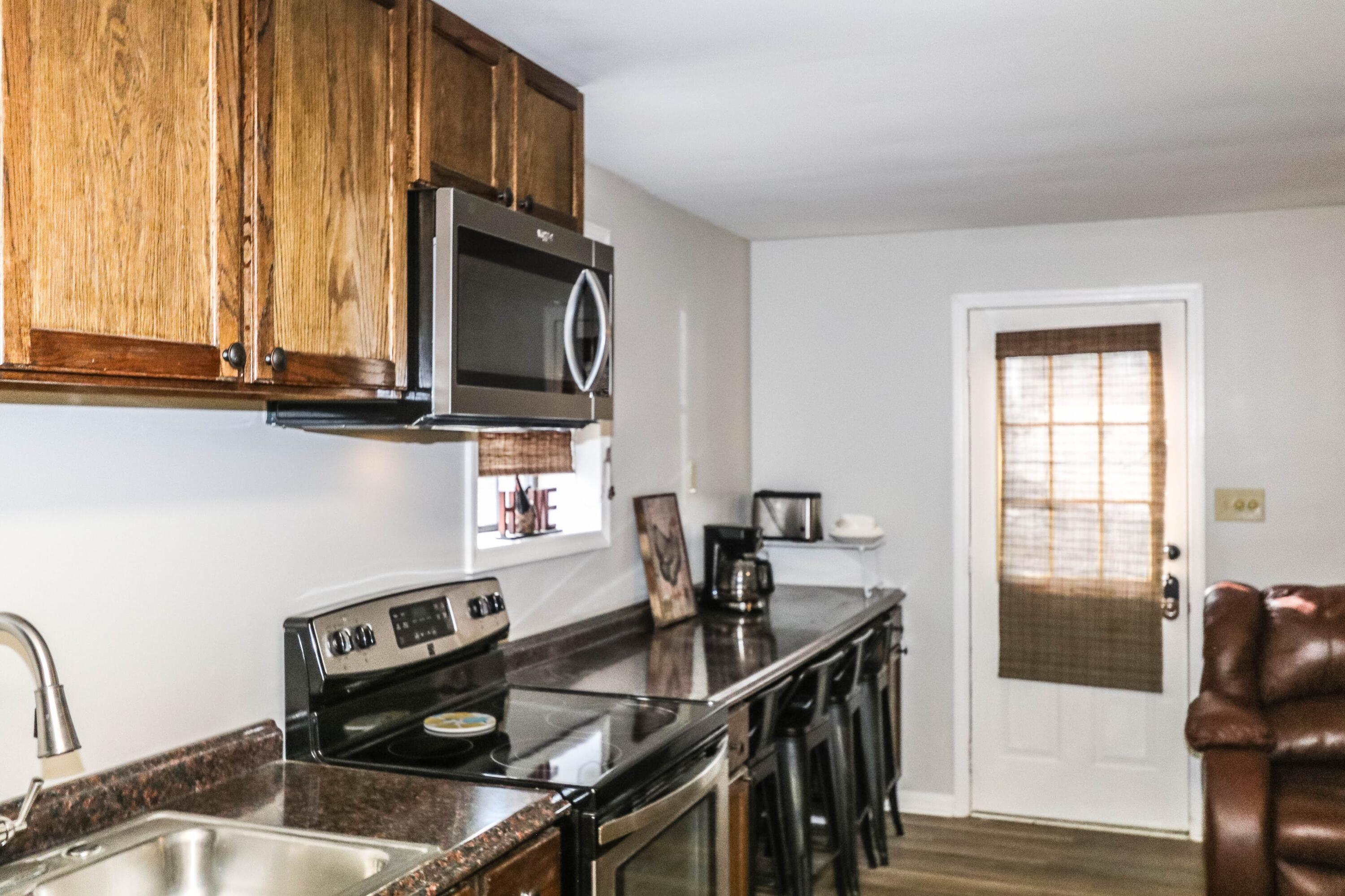 Undisclosed Address, Appling, GA, 30802