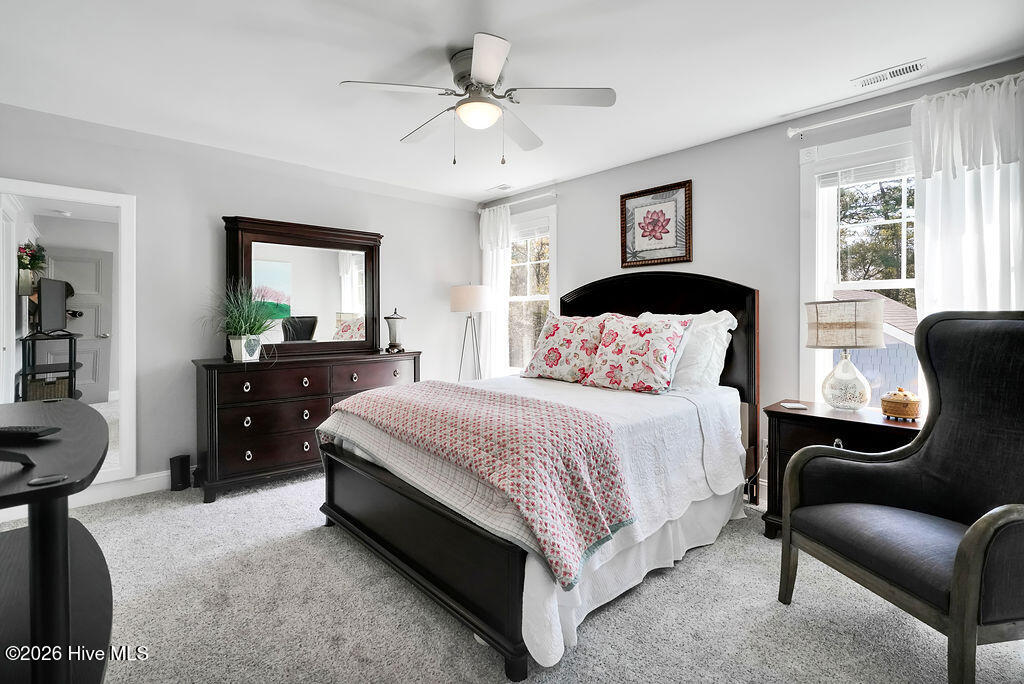 100562480 | Photo 41