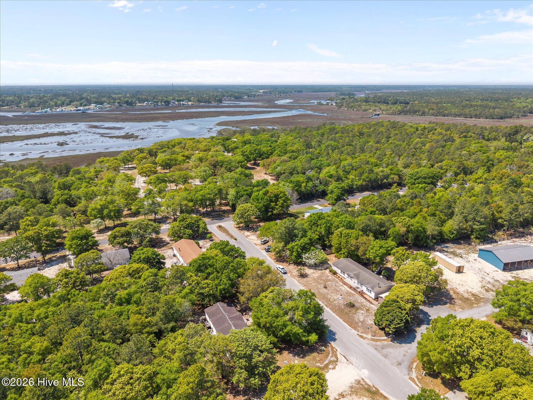 100567568 | Photo 41