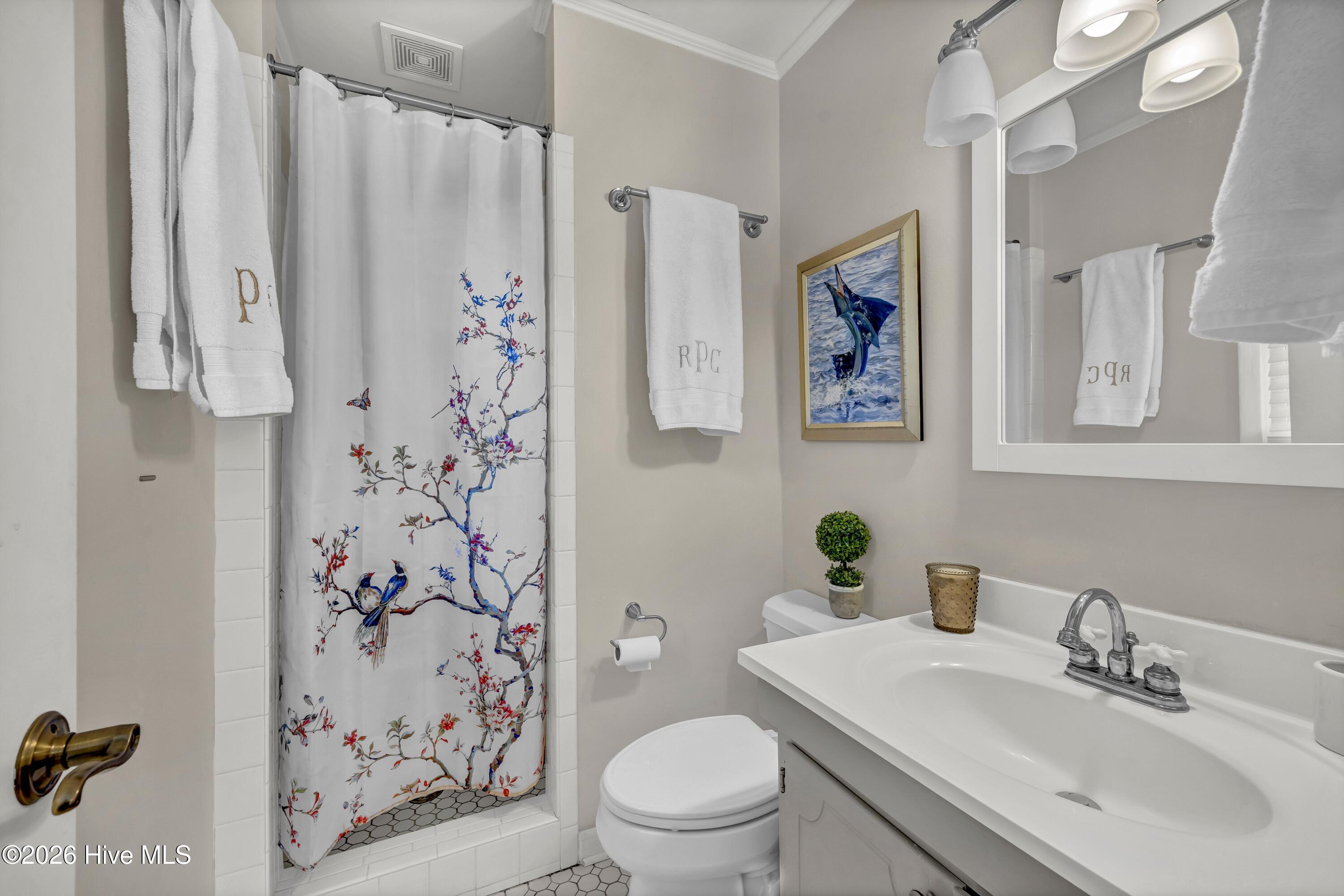 100547947 | Photo 28