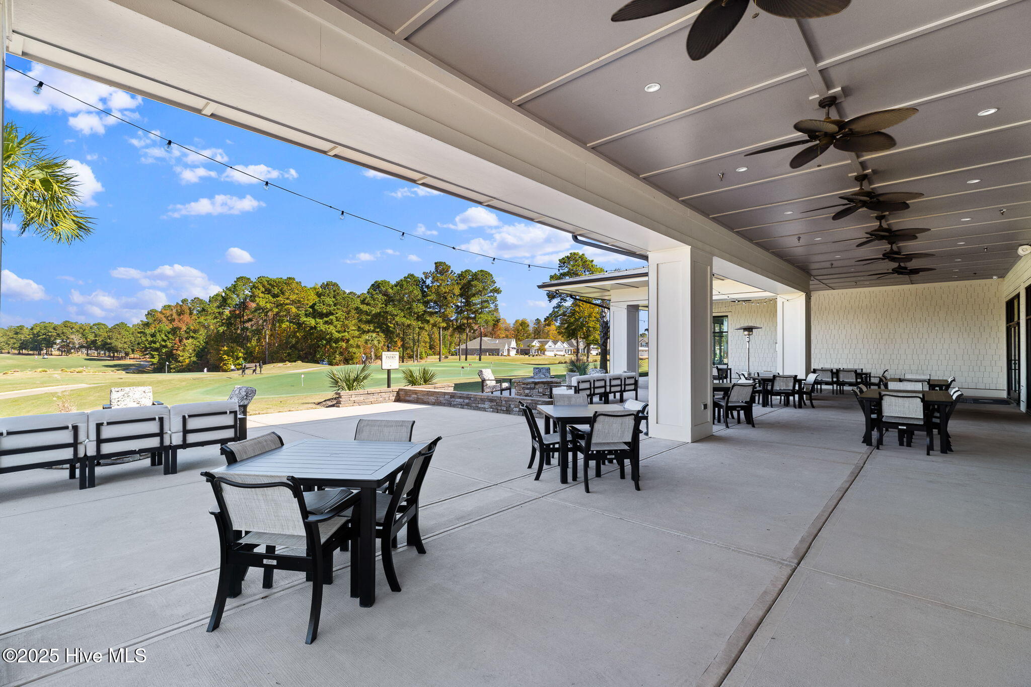 100540140 | Photo 54