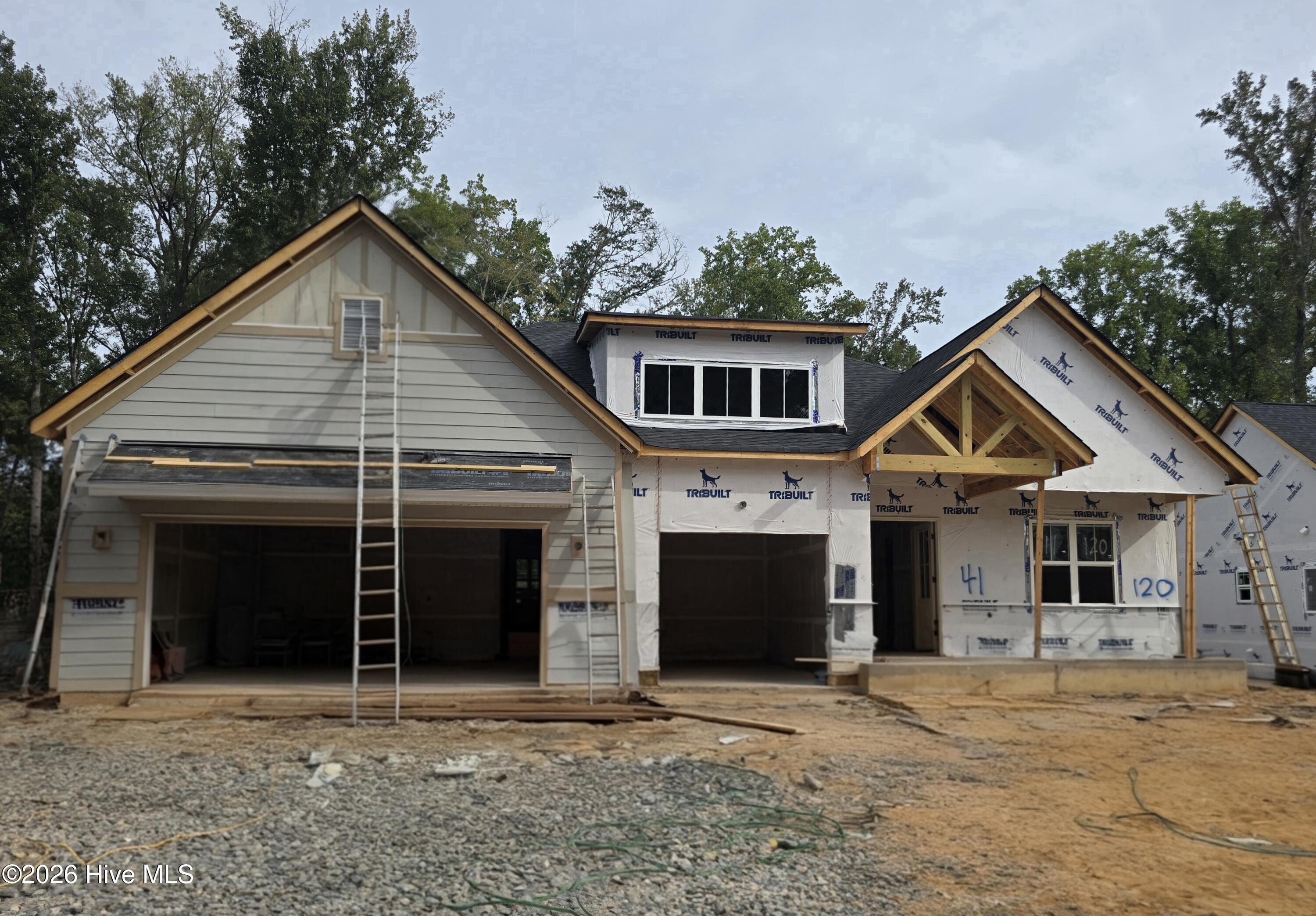 Photo 1 of Single family home for sale at 120 Oakbrook Dr, North Augusta, SC 29860 | MLS# 100606580 | Listing updated on 2026-10-08