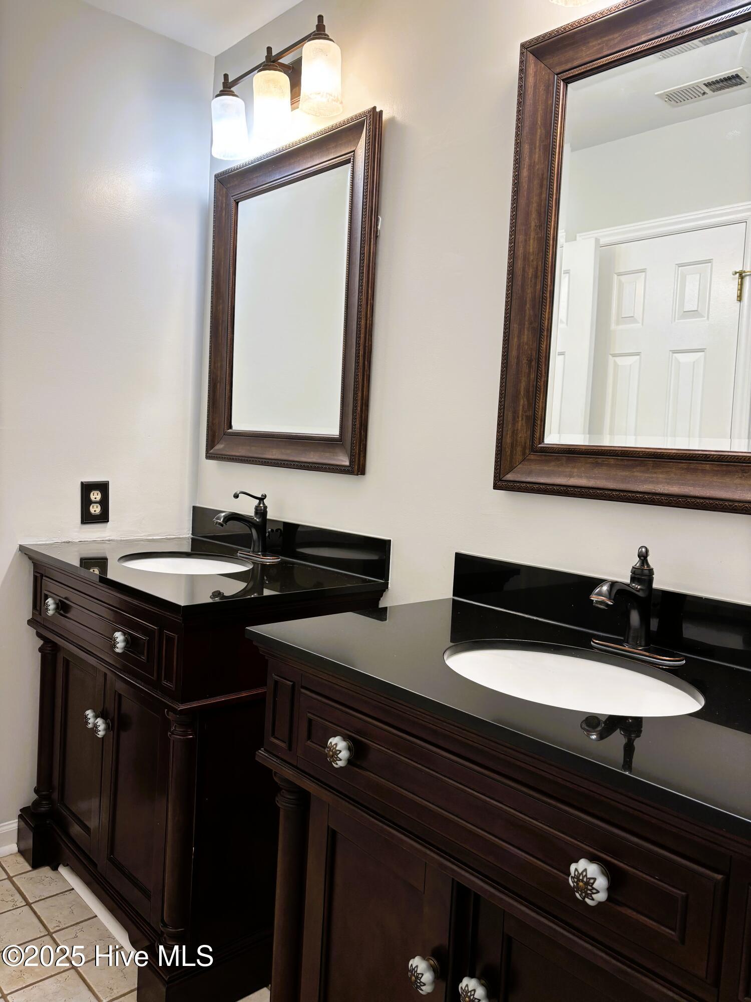 173 Audubon Drive, Jacksonville, NC 28546 – photo 19: Dual Vanity