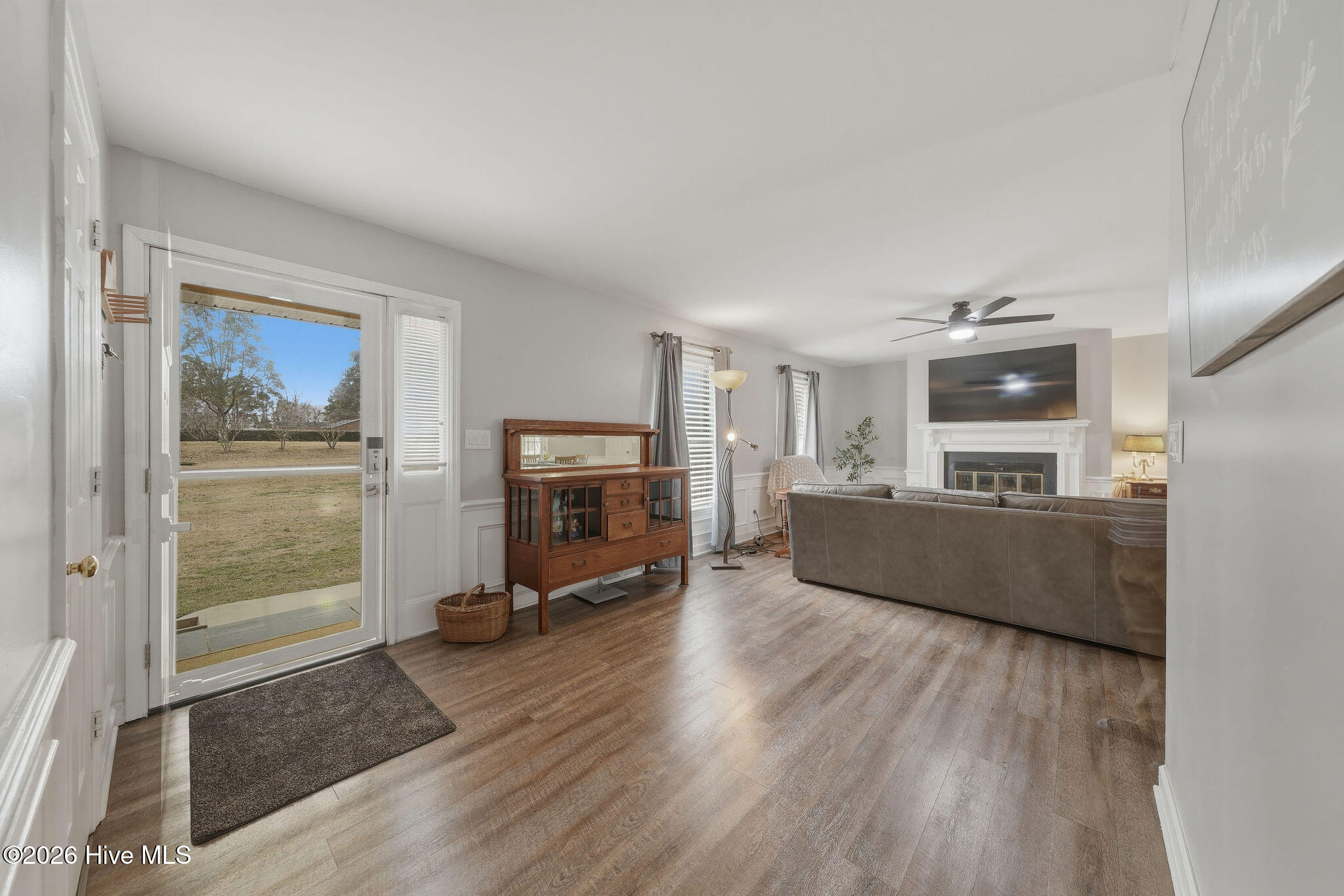 100556030 | Photo 14