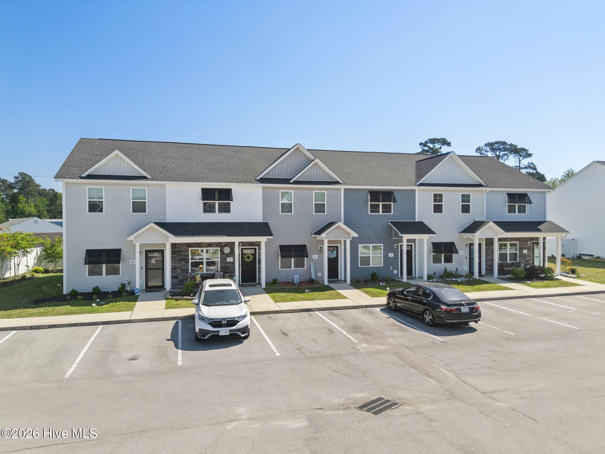 100569954 | Photo 41