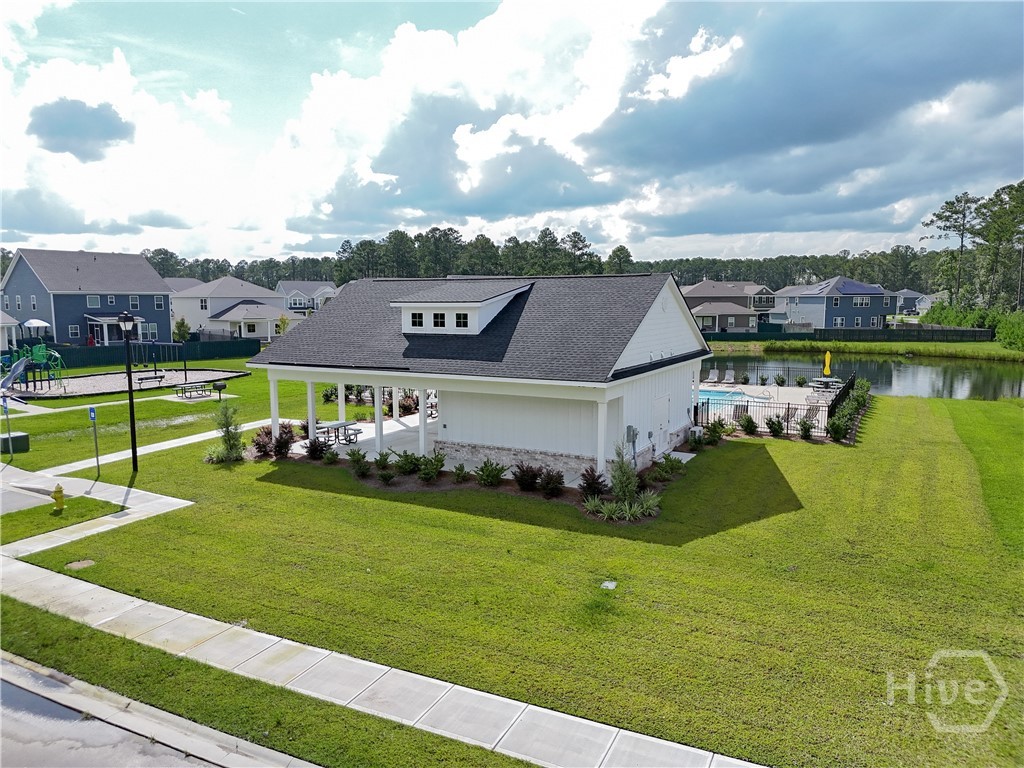 Community amenity center