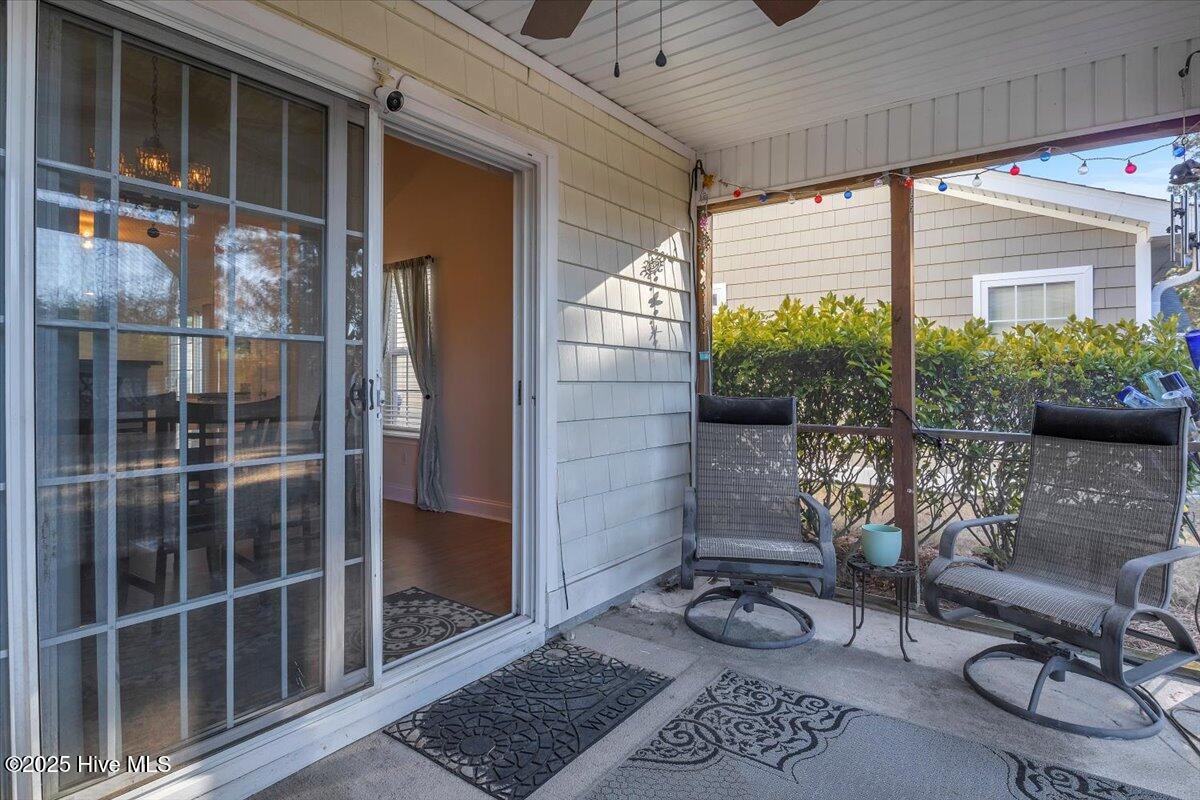 100547110 | Photo 37