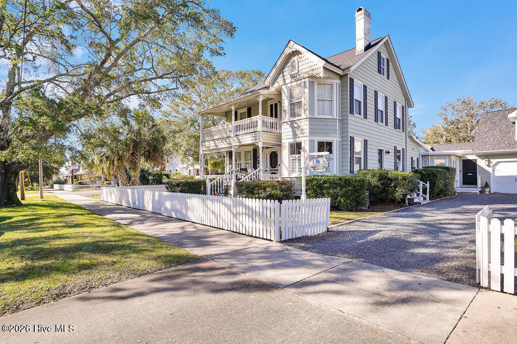 100543554 | Photo 24