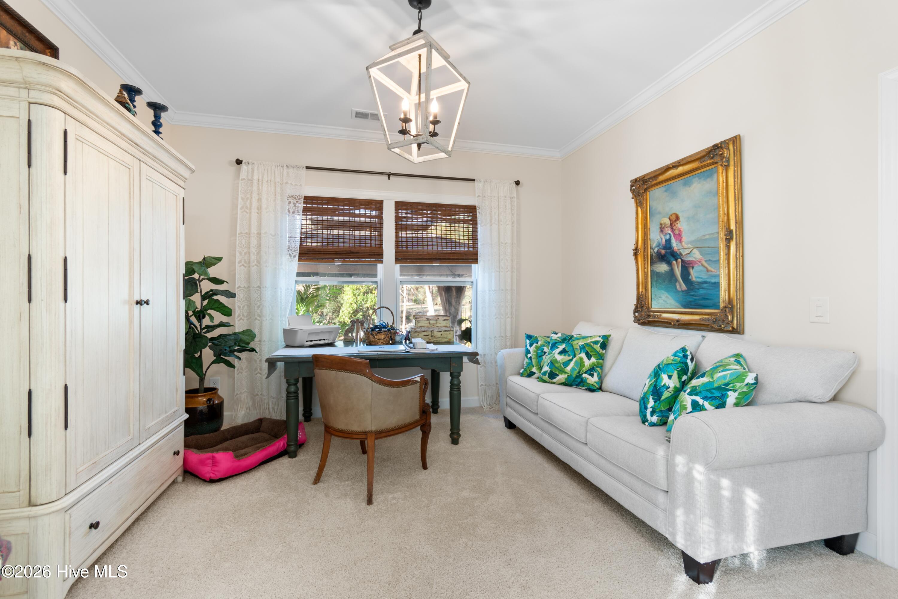 100561592 | Photo 23