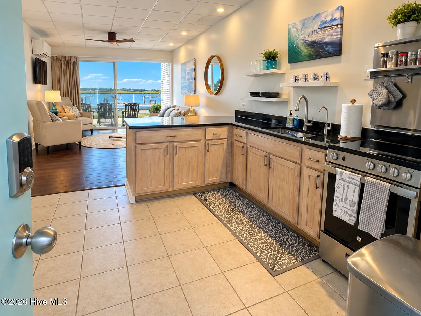 624 Waynick Boulevard Unit 101, Wrightsville Beach, NC 28480 – photo 24