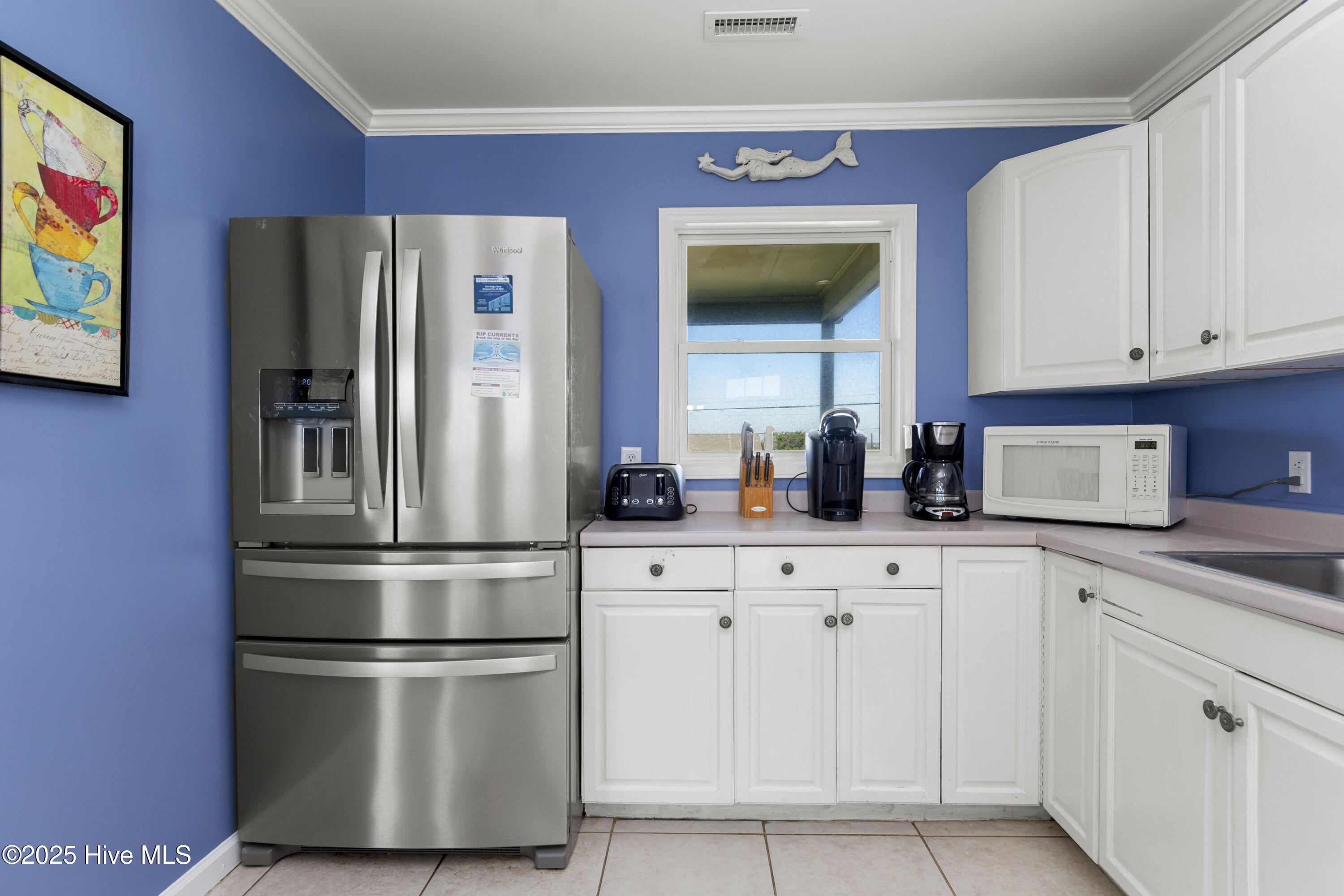 100523829 | Photo 16