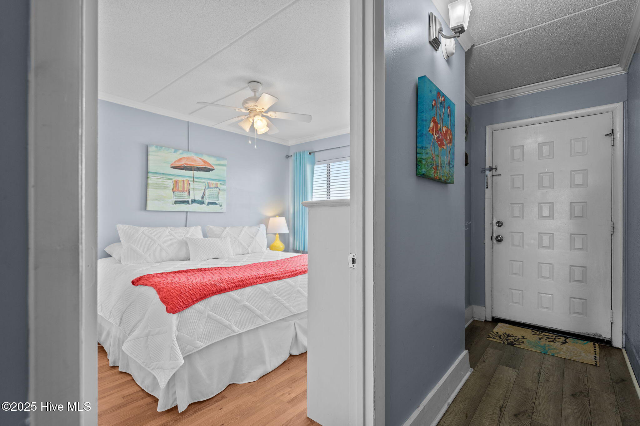 100535263 | Photo 22