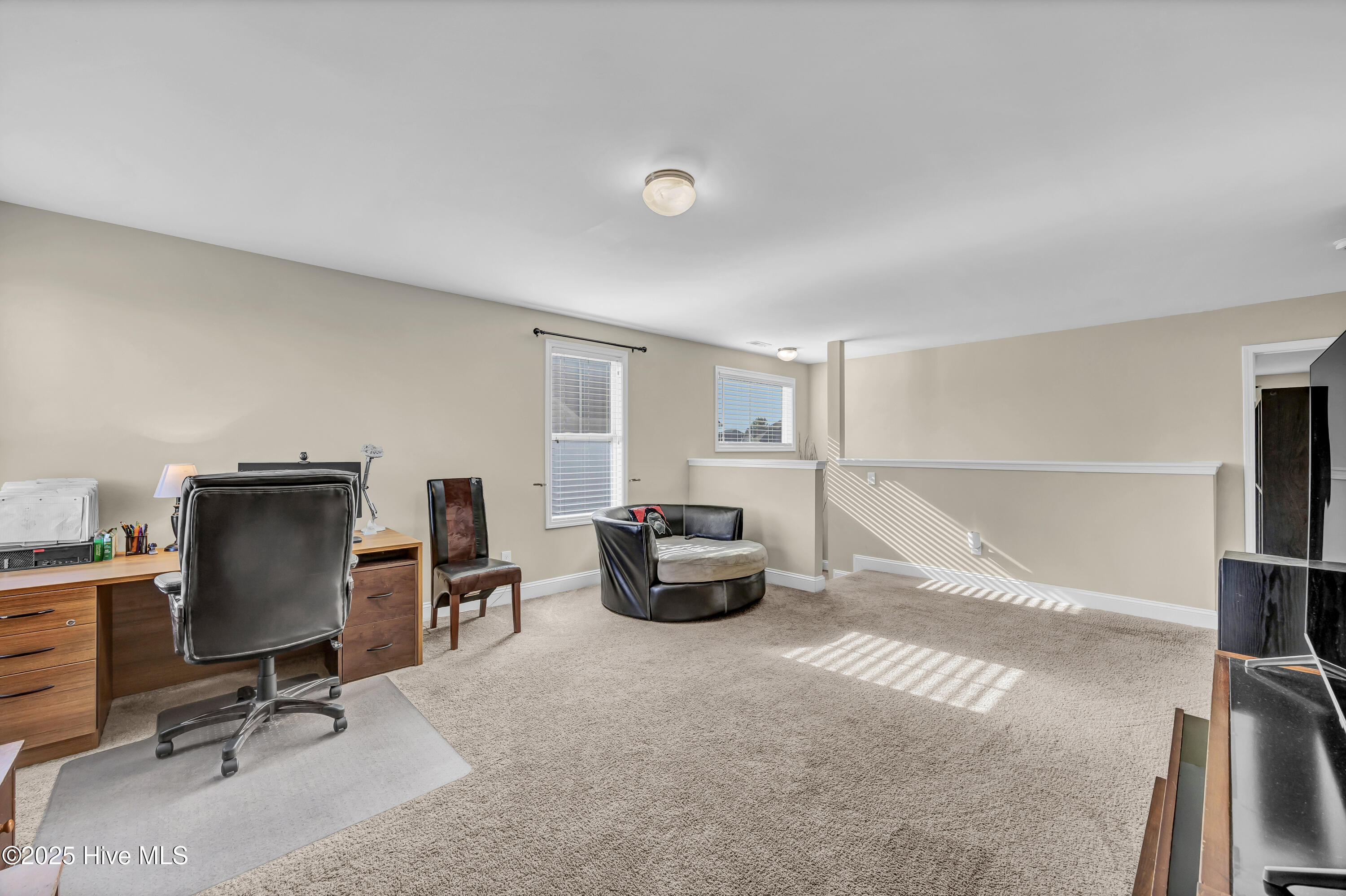 100549704 | Photo 39