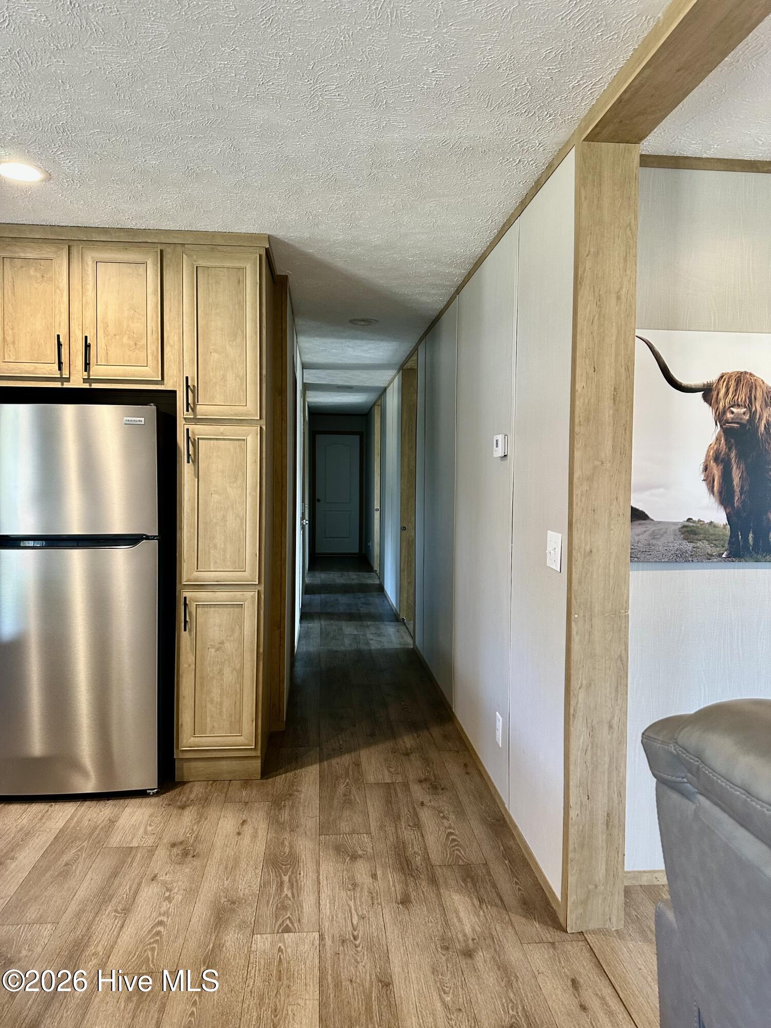 100548571 | Photo 23