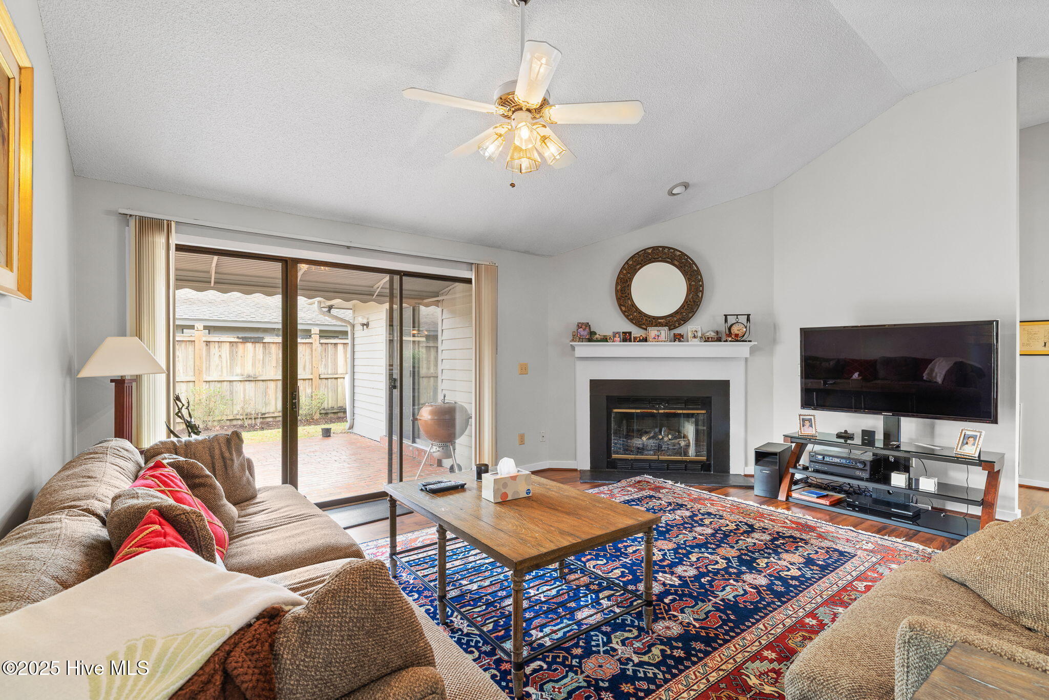 100539672 | Photo 17