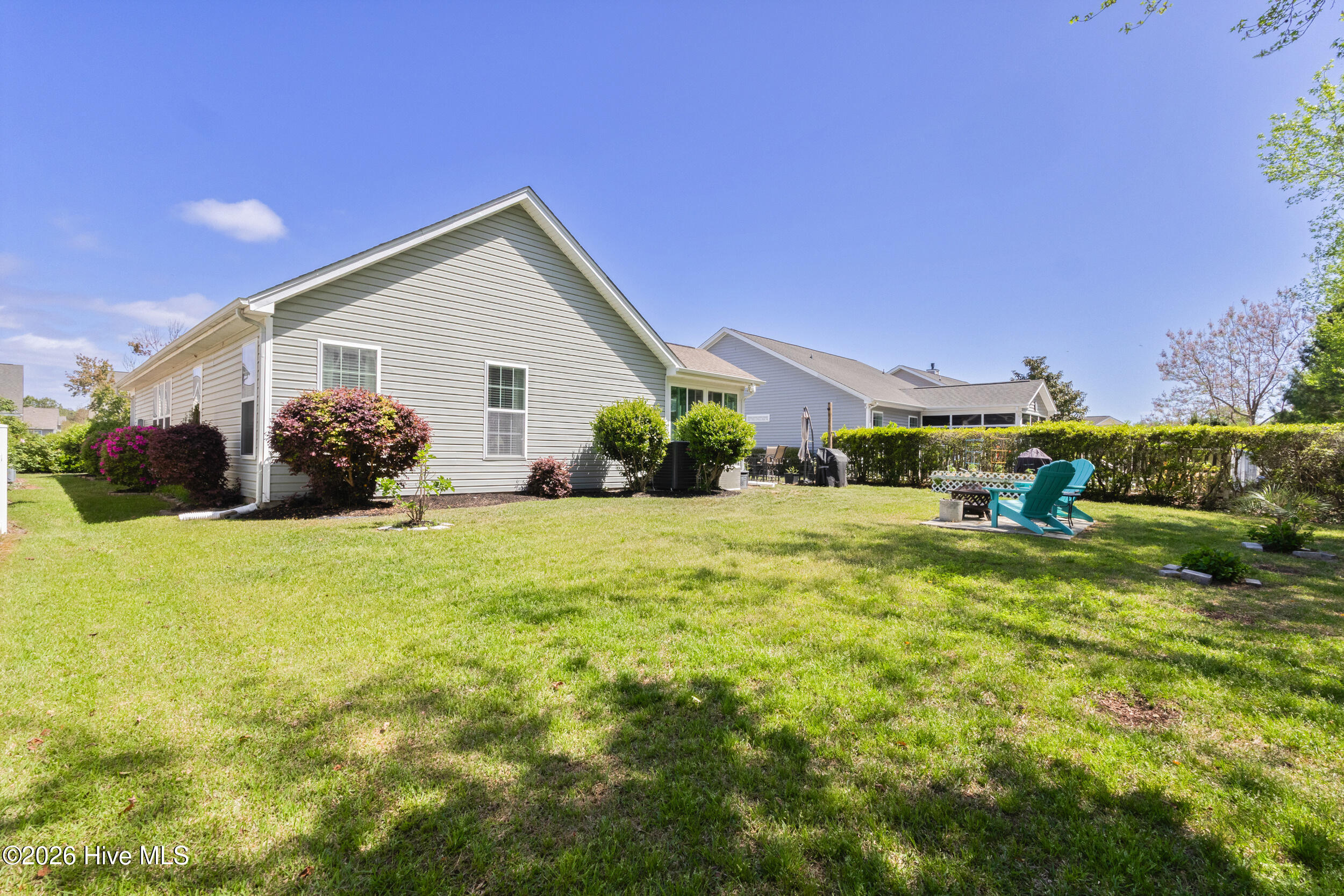 100565406 | Photo 43